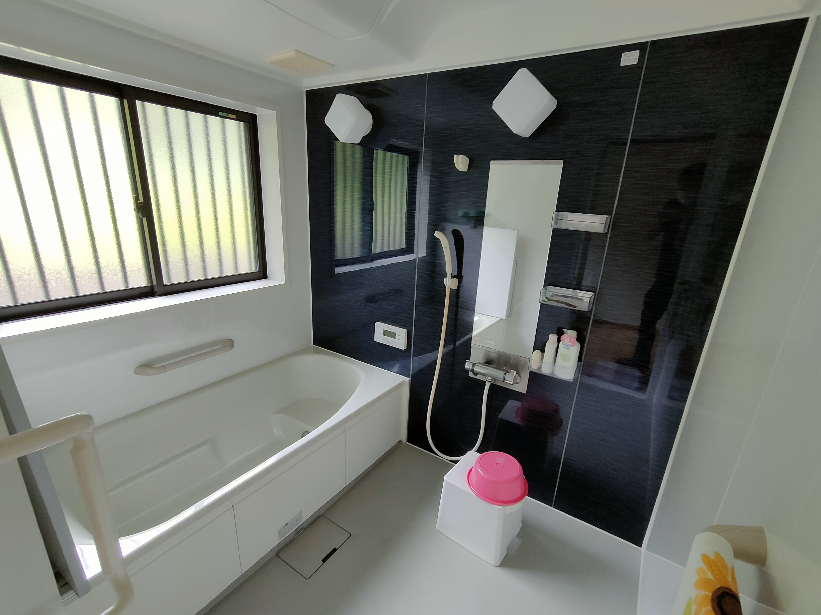 【r503】大きな車庫・テラス付きのコンパクトな物件 - 設楽町空地・空家バンク