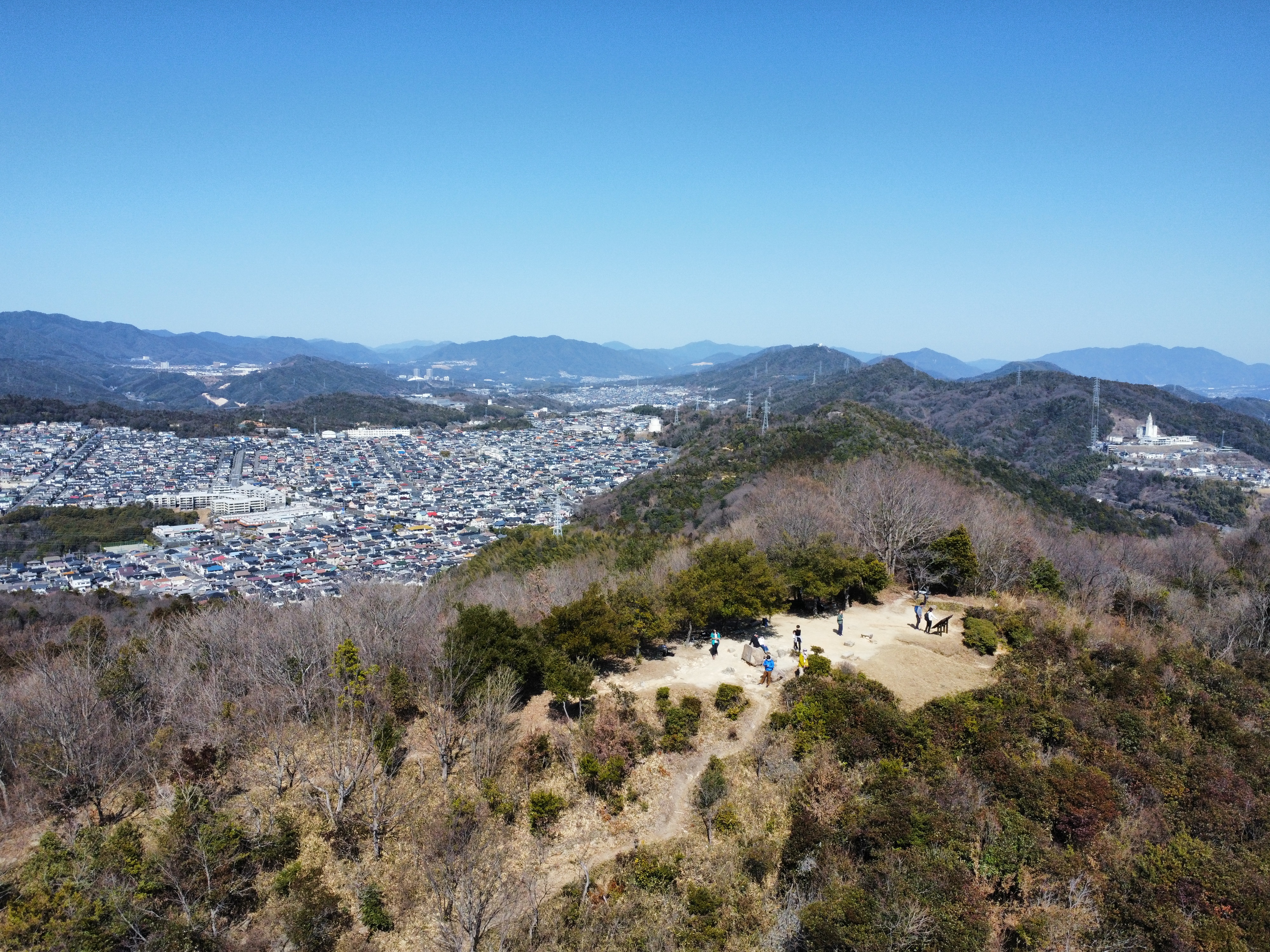 鈴が峰憩の森でドローンを飛ばすのサムネイル画像
