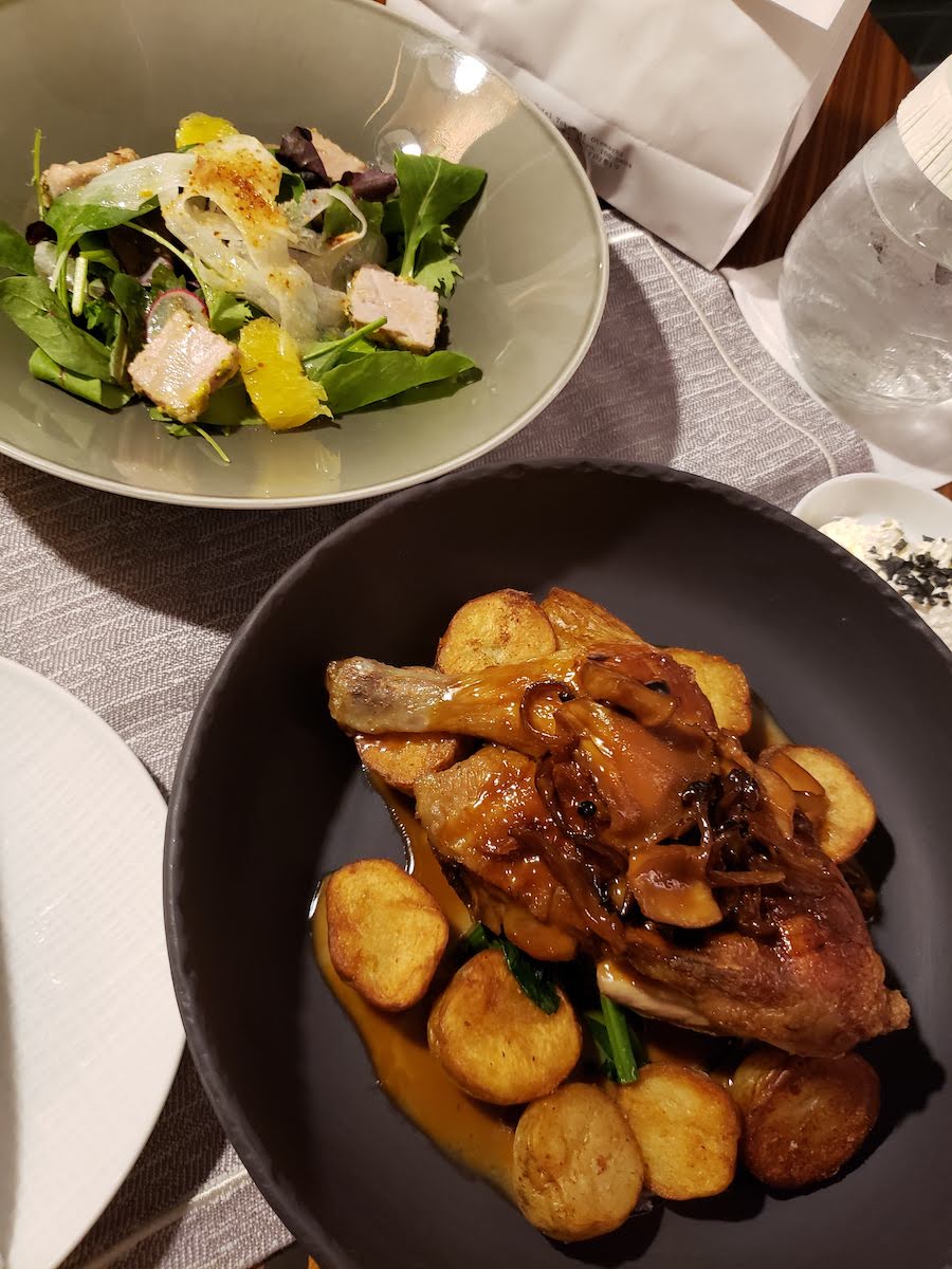 フォーシーズンズ大手町インルームダイニング