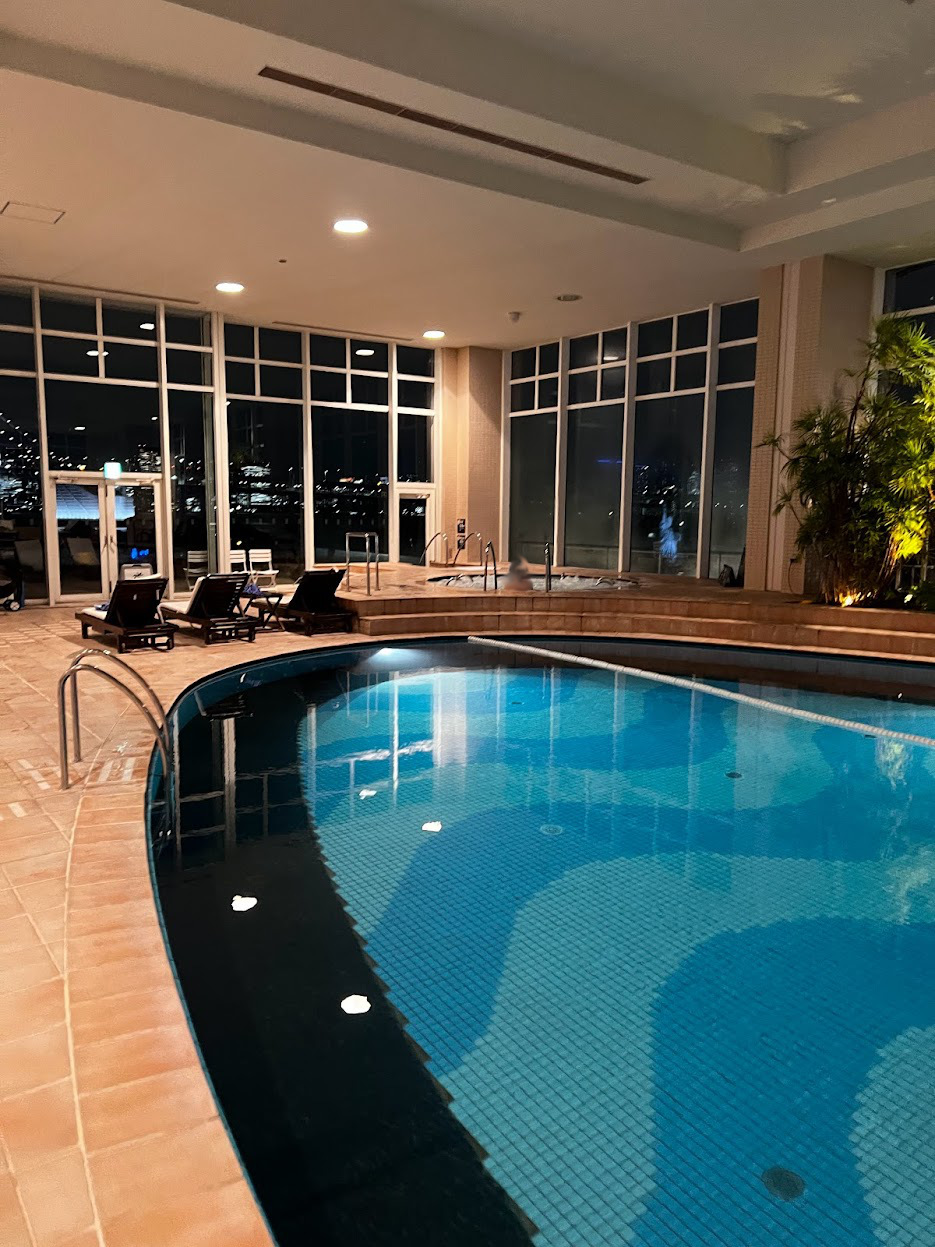 ヒルトン東京お台場庵プール