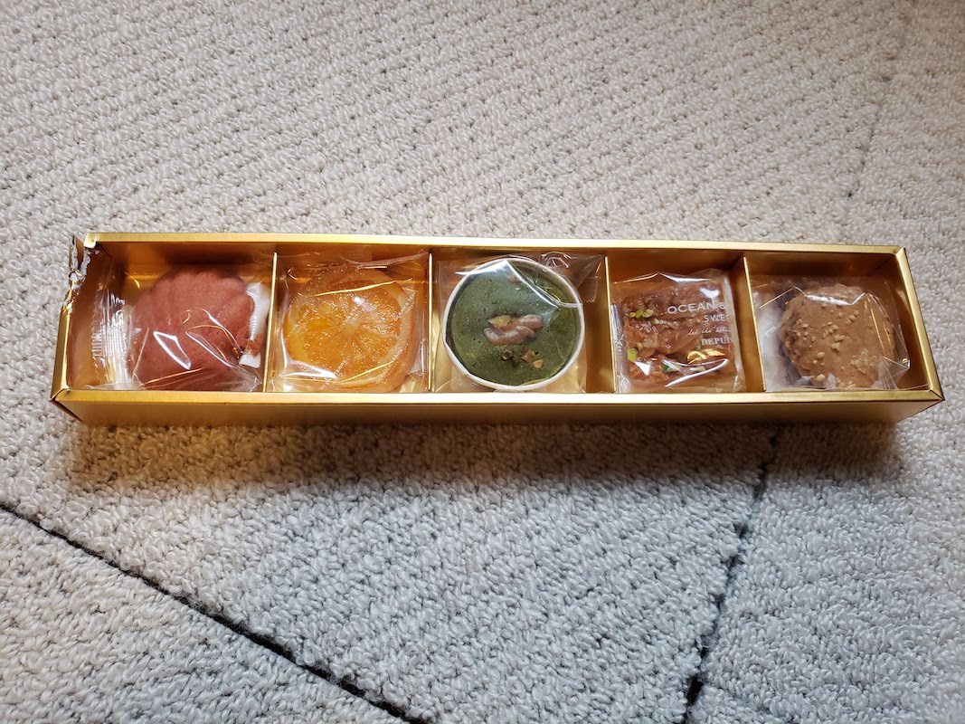 ヒルトン東京お台場からの結婚記念日サプライズ