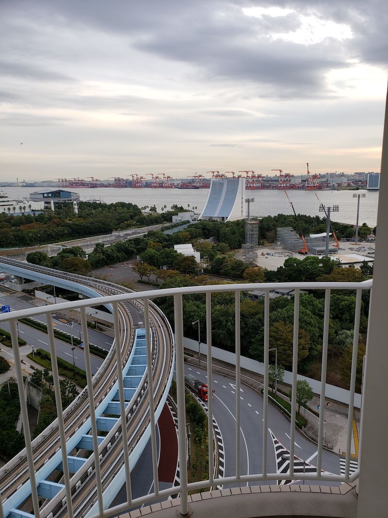 ヒルトン東京お台場ベランダ
