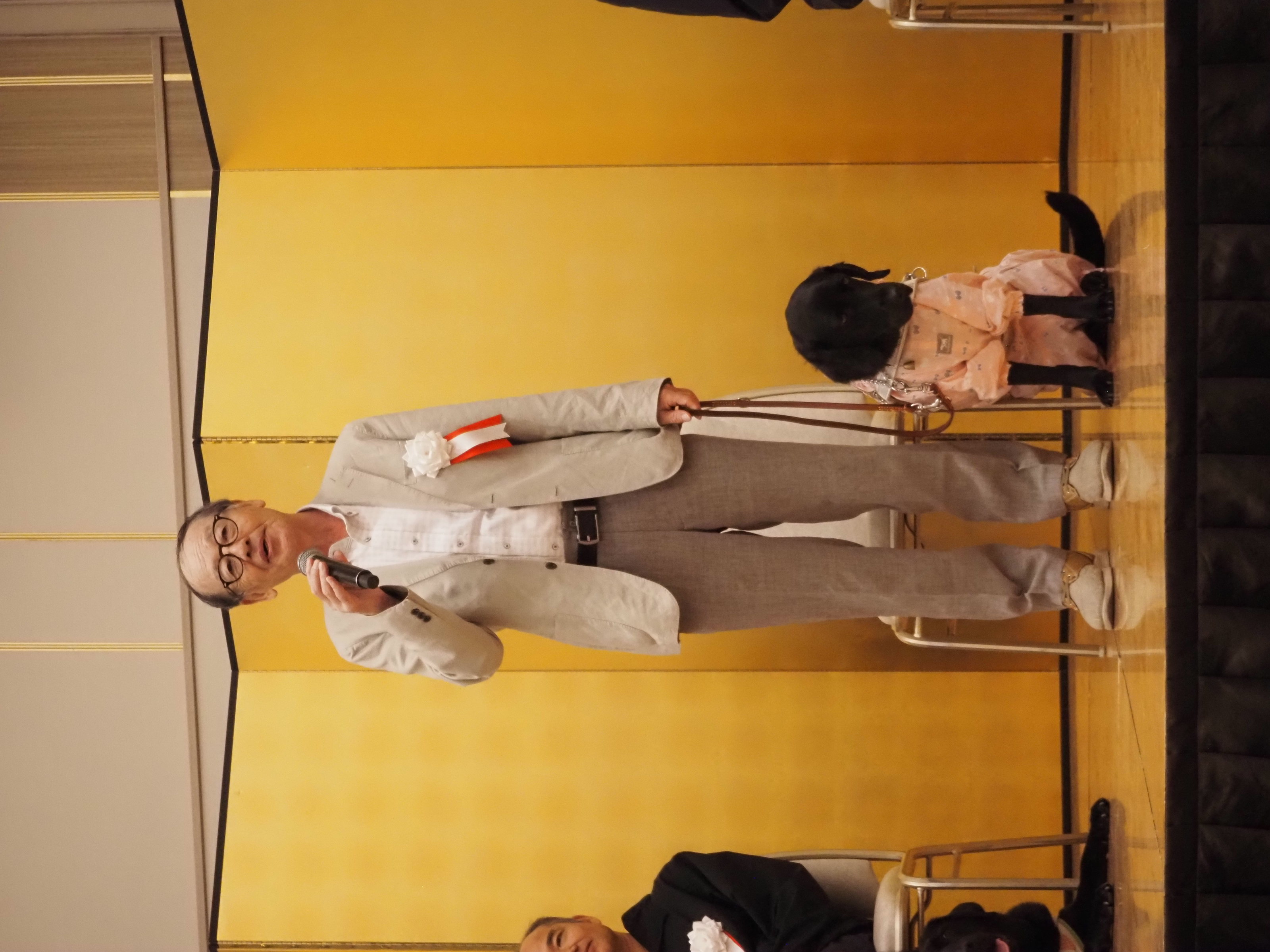  All users gave a short speech on their first year with their new partner.