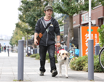 俳優 浅利 陽介さん