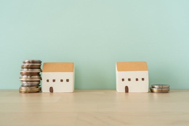 不動産売却、値下げのタイミングはいつ?判断基準や注意点を解説