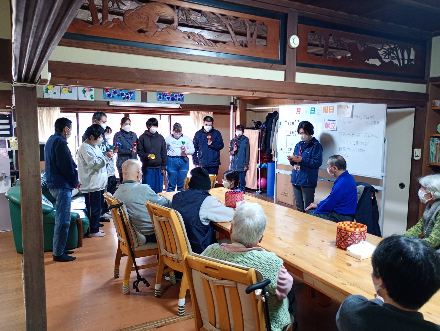 ハンドベル演奏会♪音楽クラブ