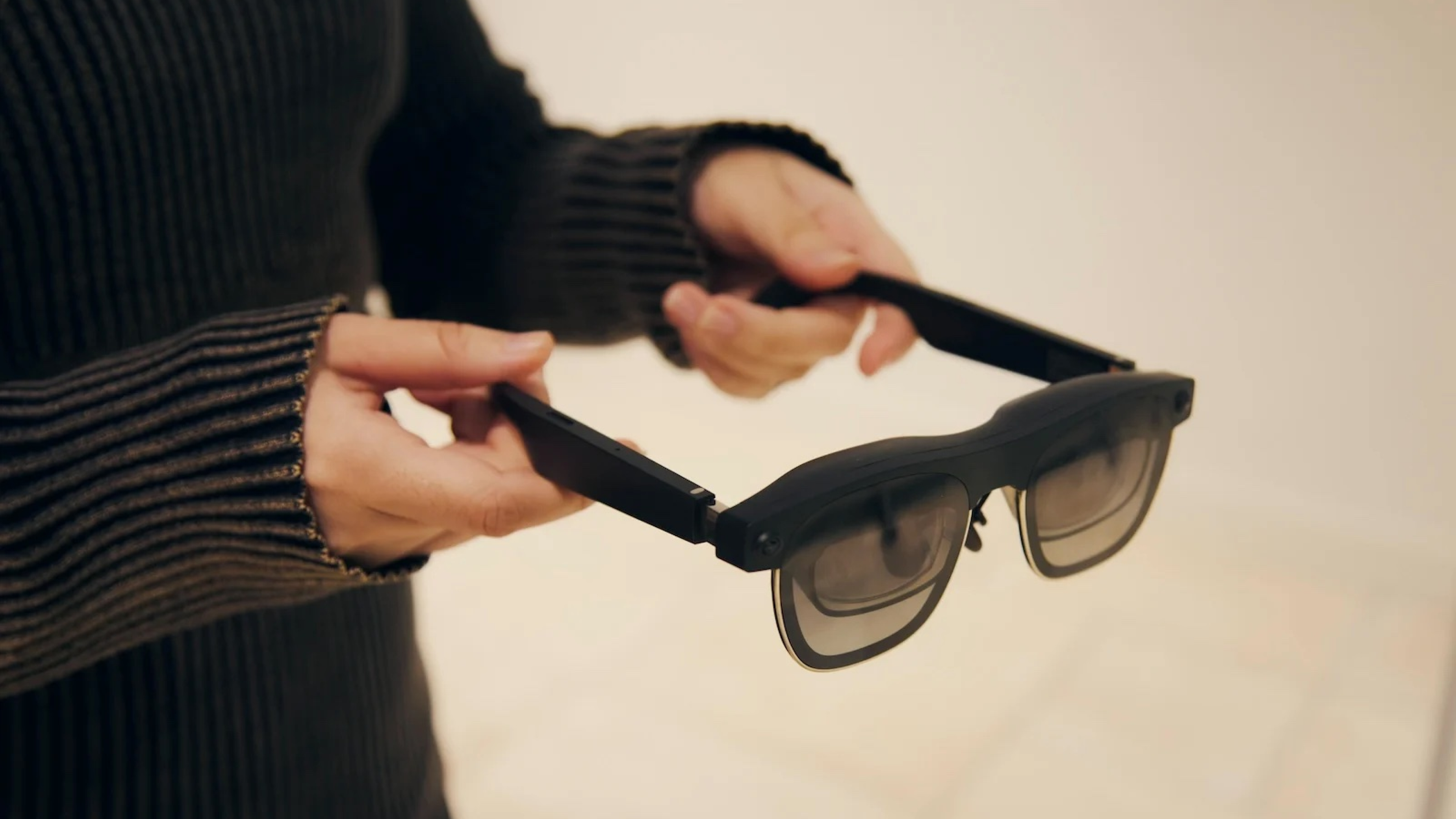 【X REAL air 2 ultra】6DoF対応　ARグラス　映画も大画面で X REAL air 2 ultra】6DoF対応 ARグラス 映画も大画面で XREAL Air 2