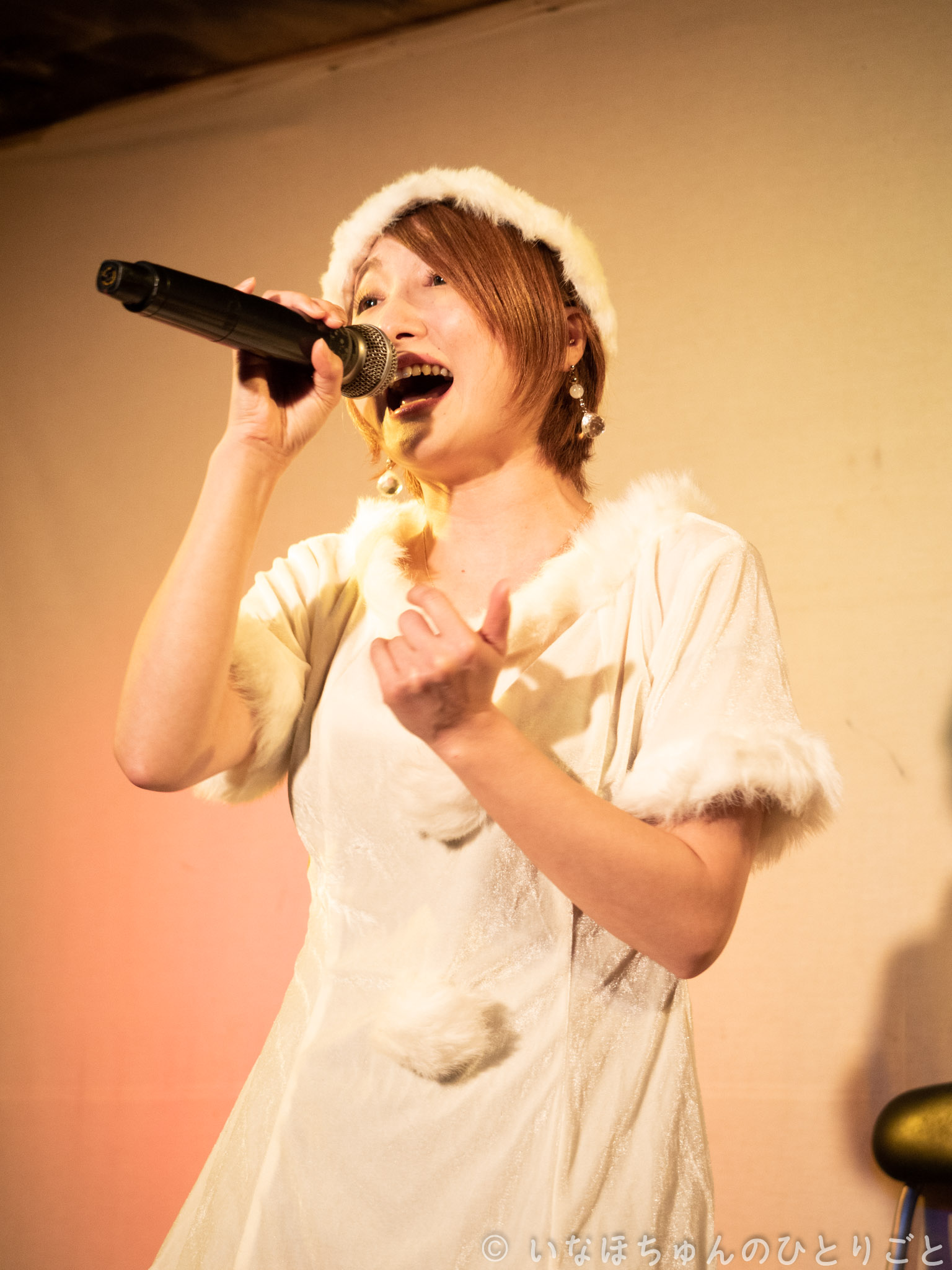 2018.12.24 EMOLVA presents クリスマスミニライブ＠KPL 片目惚れ-hitomebore- 1枚目