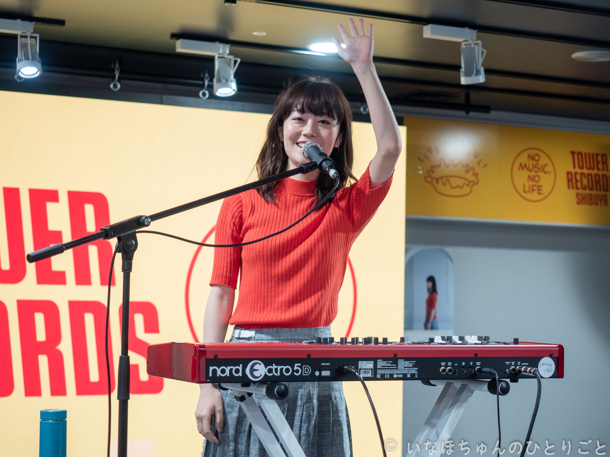 2019.06.15 1st mini album「まるとさんかく」リリース記念イベント＠タワーレコード渋谷店 5Fイベントスペース より 新津由衣