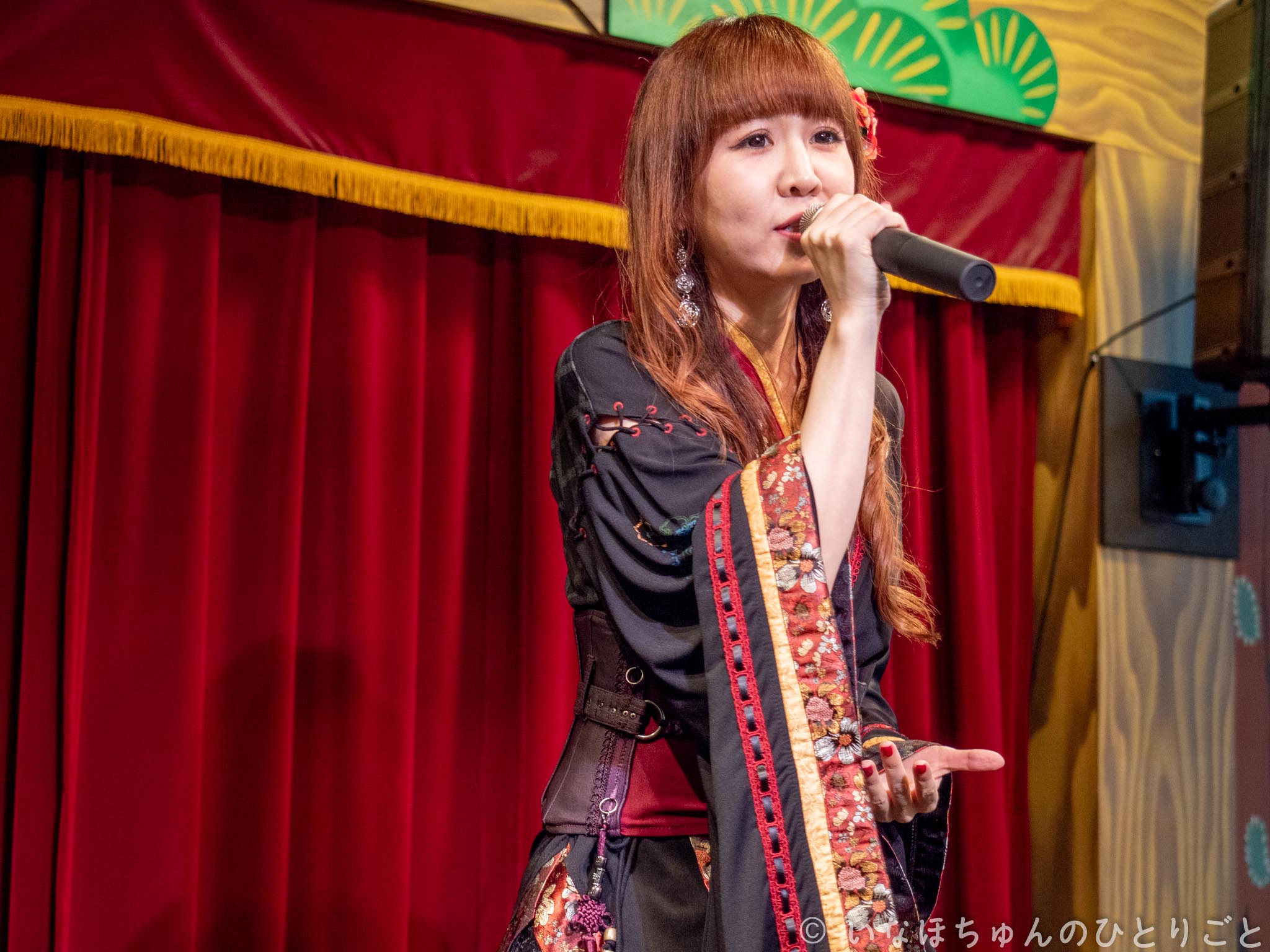 2019.06.08 フリーライブ＠デックス東京ビーチ４階 台場一丁目商店街タワー広場 yucat 1枚目