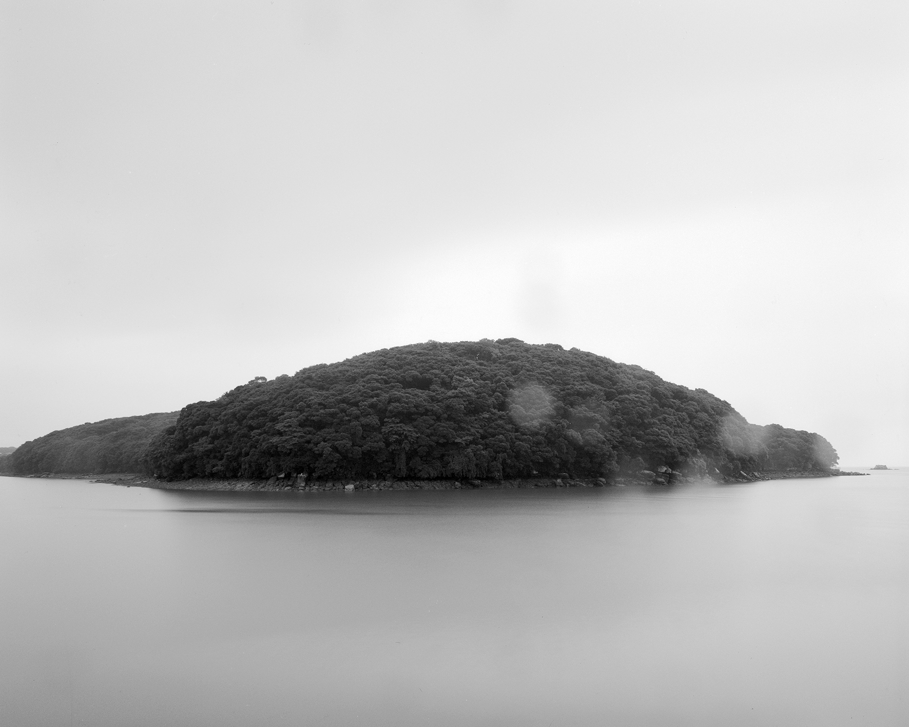 湯堂から袋湾を眺める(対岸に西の浦半島) 袋 2016年