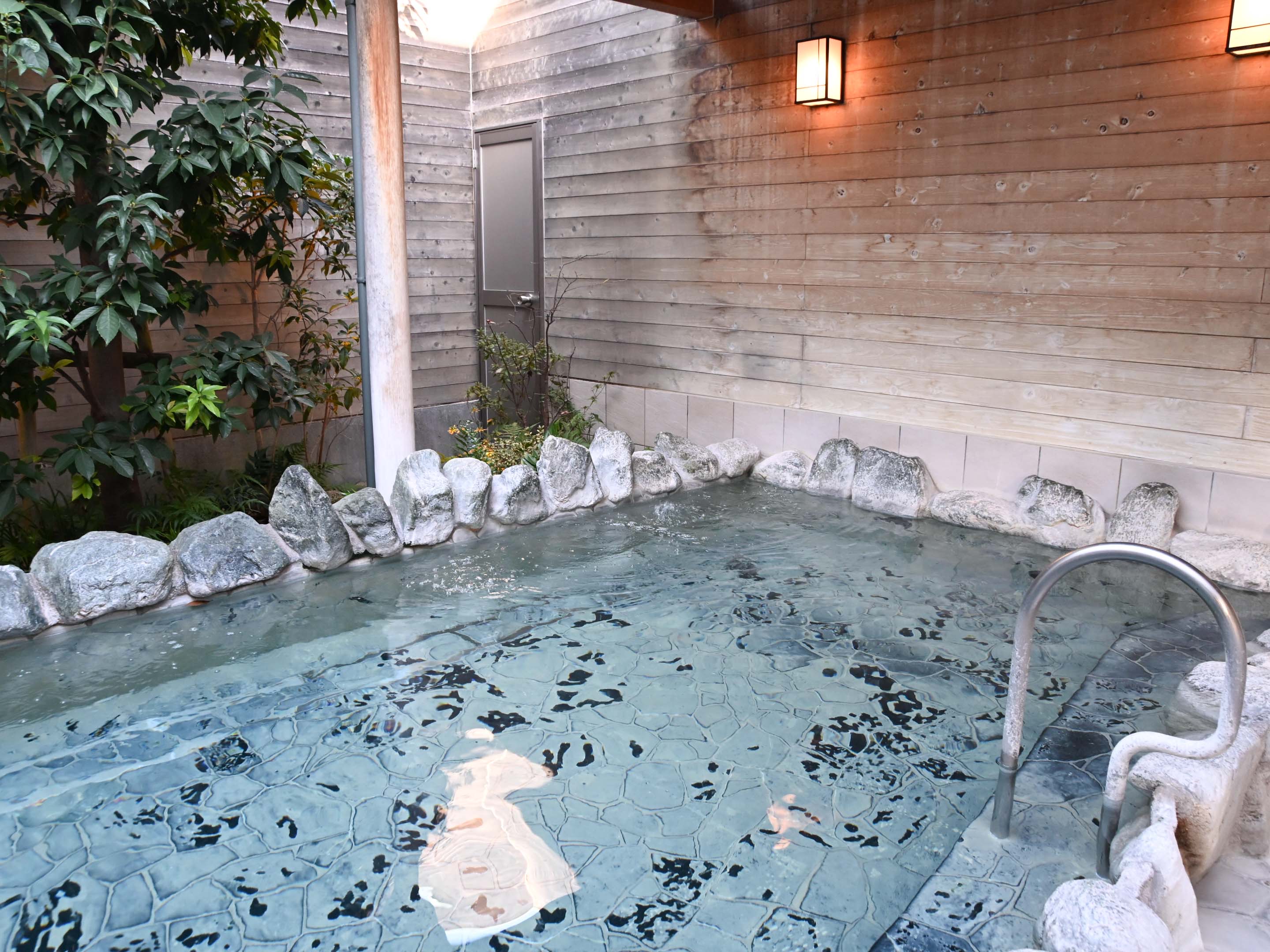 庄 楽 の 湯