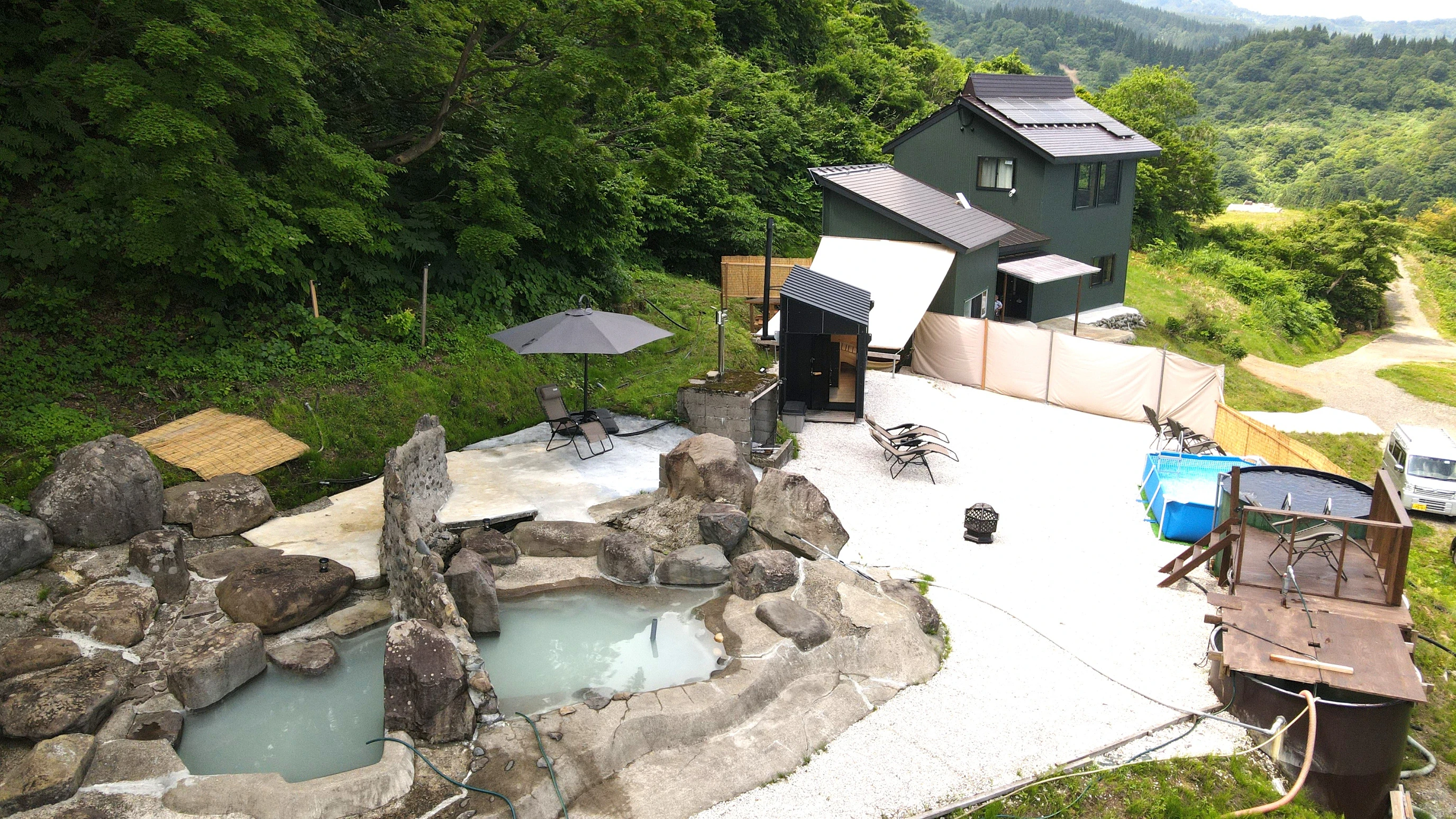 鷹羽鉱泉 | Chill+