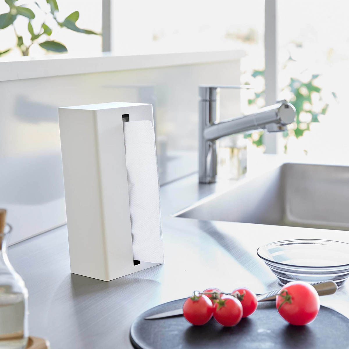 tower ｜ 縦型ティッシュスタンド タワー ｜ 山崎実業