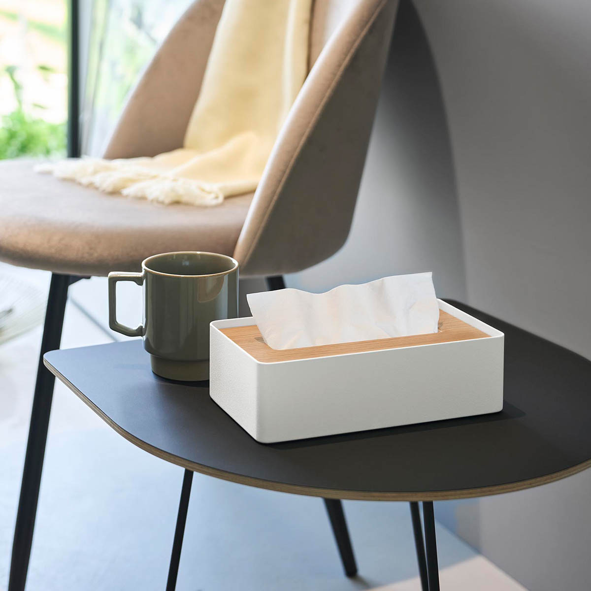 RIN ｜ 蓋付きコンパクトティッシュケース リン ｜ 山崎実業