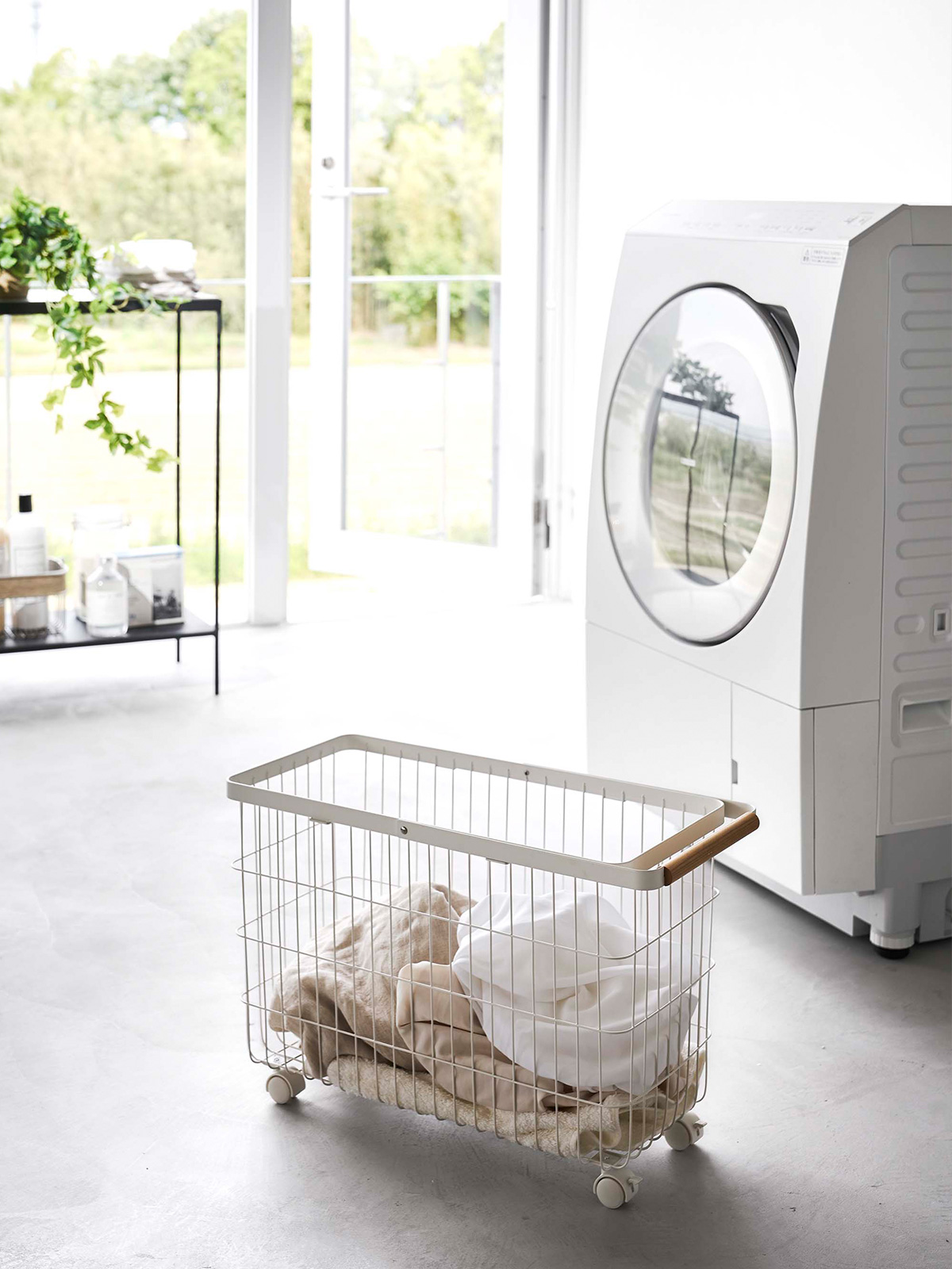 山崎実業 tosca ランドリーバスケット トスカ キャスター付き ワイド&ロー 洗濯かご 洗濯カゴ ランドリー バスケット ランドリーボックス 返品不可