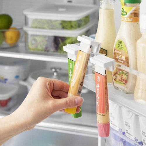 引っ掛け絞れる薬味チューブホルダー タワー 3個組