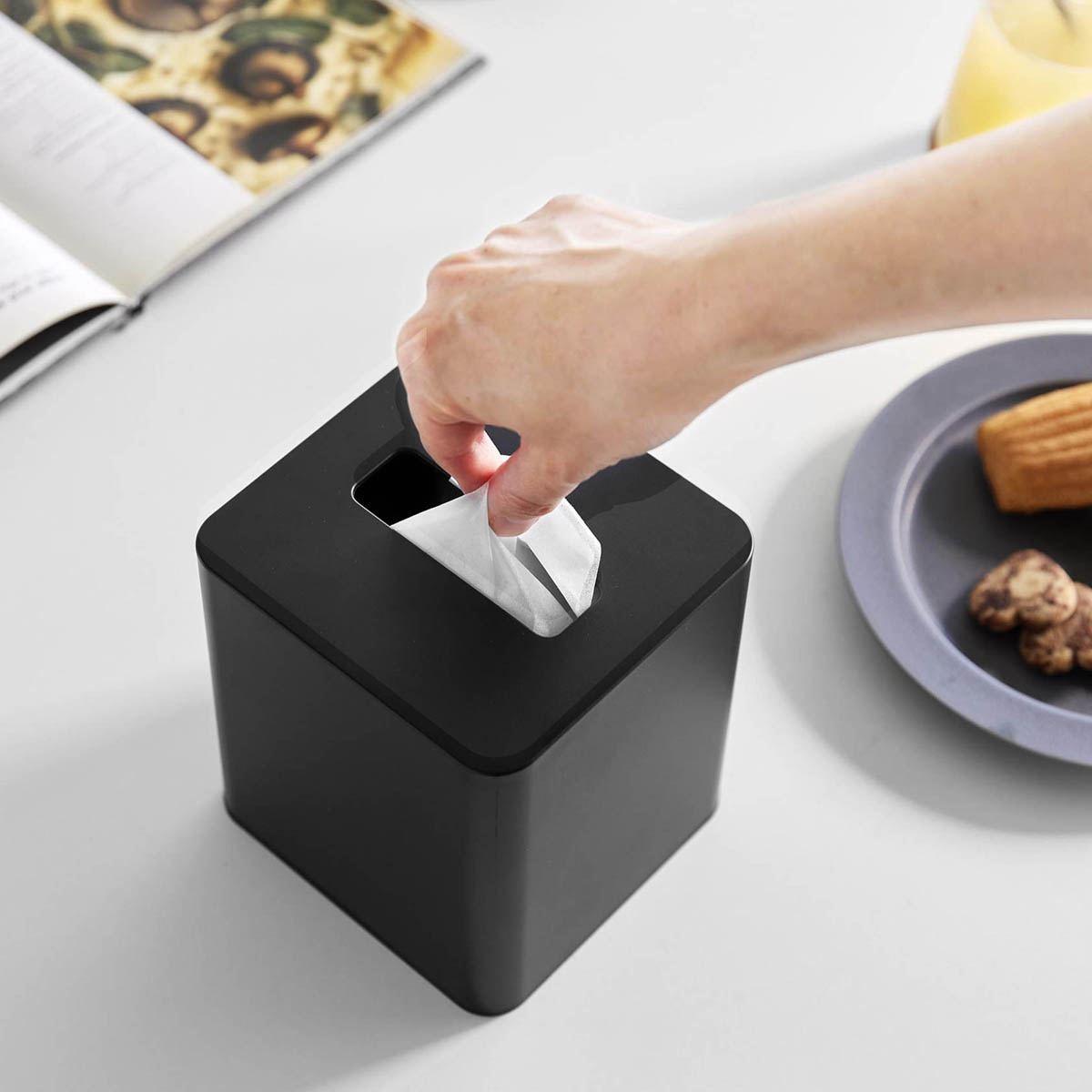 専用クサカリさ様帝国ホテル コンフォータアタッシュケース2点お線香計4点おまとめ Amazon.co.jp: Rxakudedo アタッシュケース シュケース アルミ