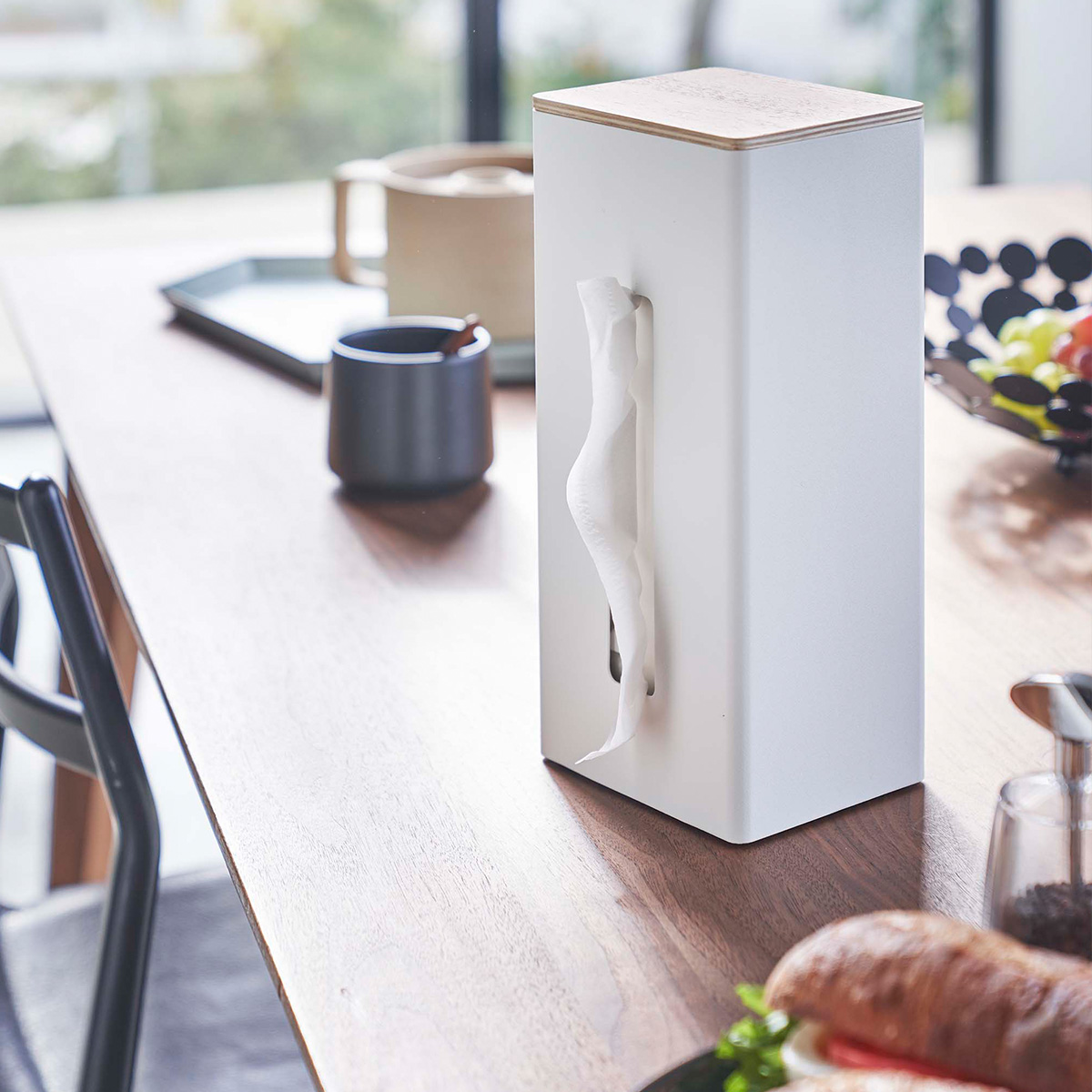 RIN ｜ 両面ティッシュケース縦型 リン ｜ 山崎実業