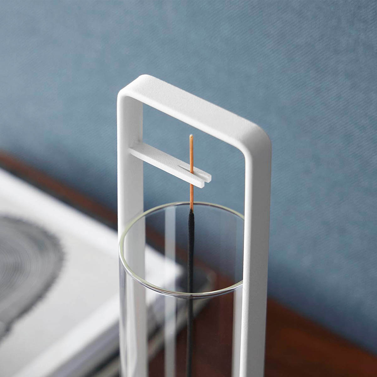 tower ｜ お香スタンド タワー 灰飛び防止カバー付き ｜ 山崎実業