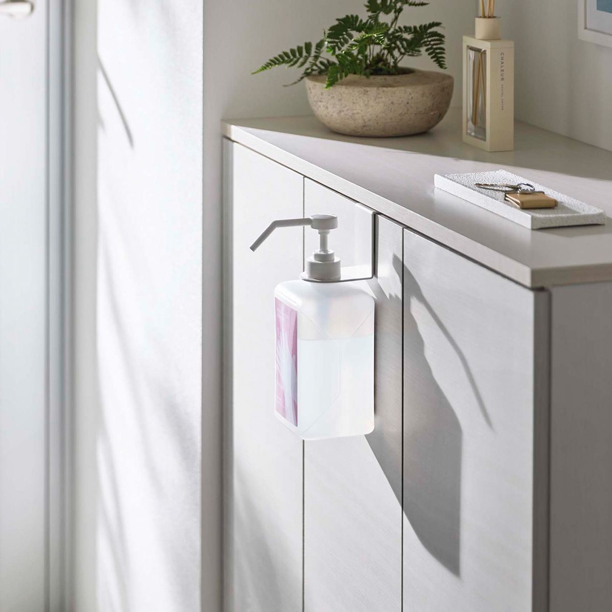 smart ｜ 引っかけアルコール除菌ボトルホルダー スマート ｜ 山崎実業