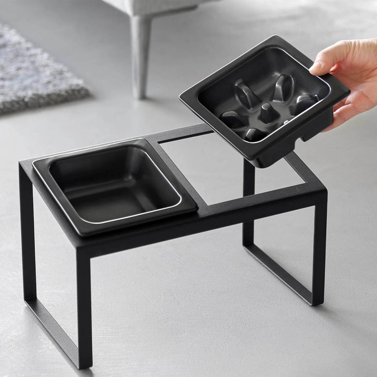 tower ｜ 早食い防止ペットフードボウルスタンドセット タワー 斜め