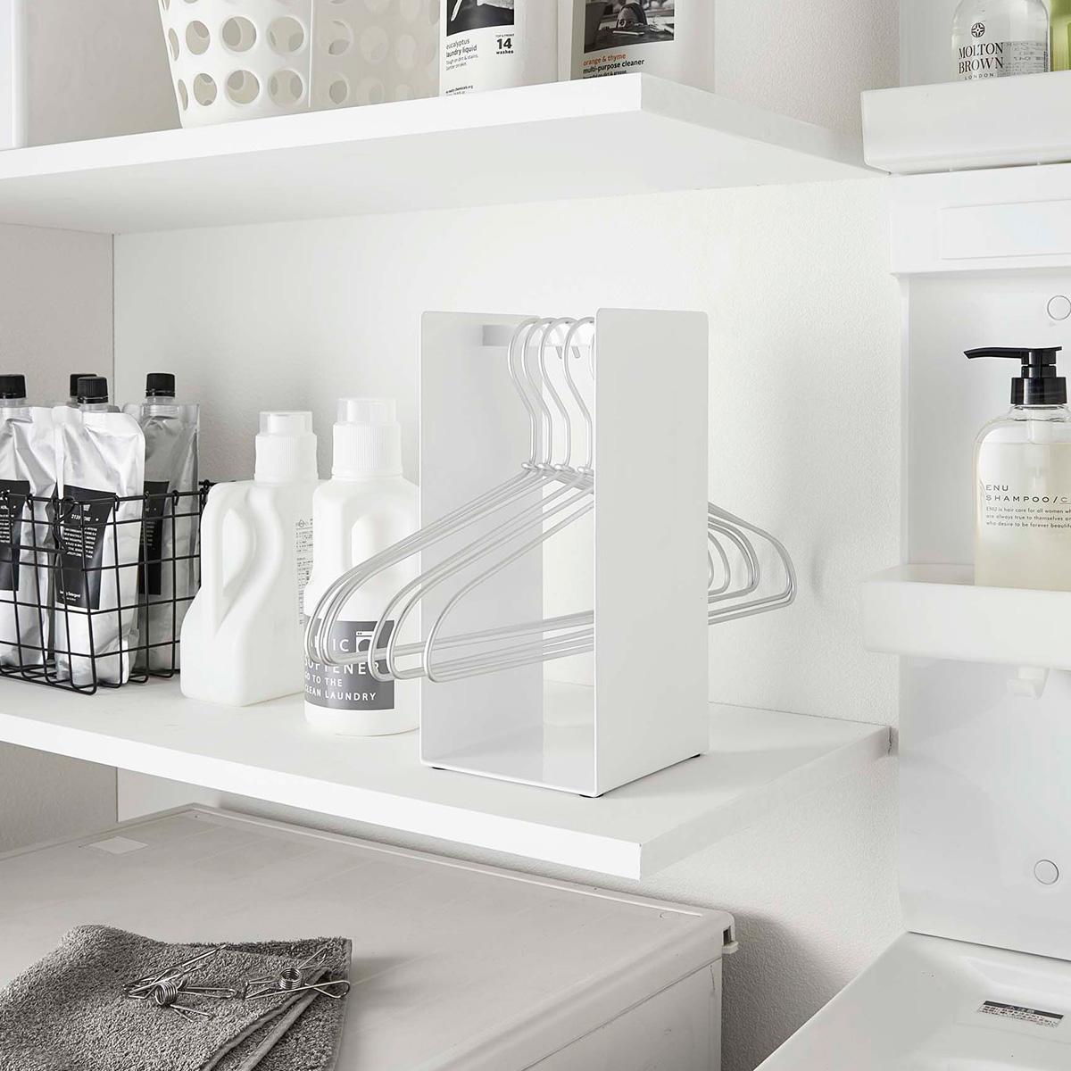 tower ｜ ハンガー収納ラック タワー ｜ 山崎実業