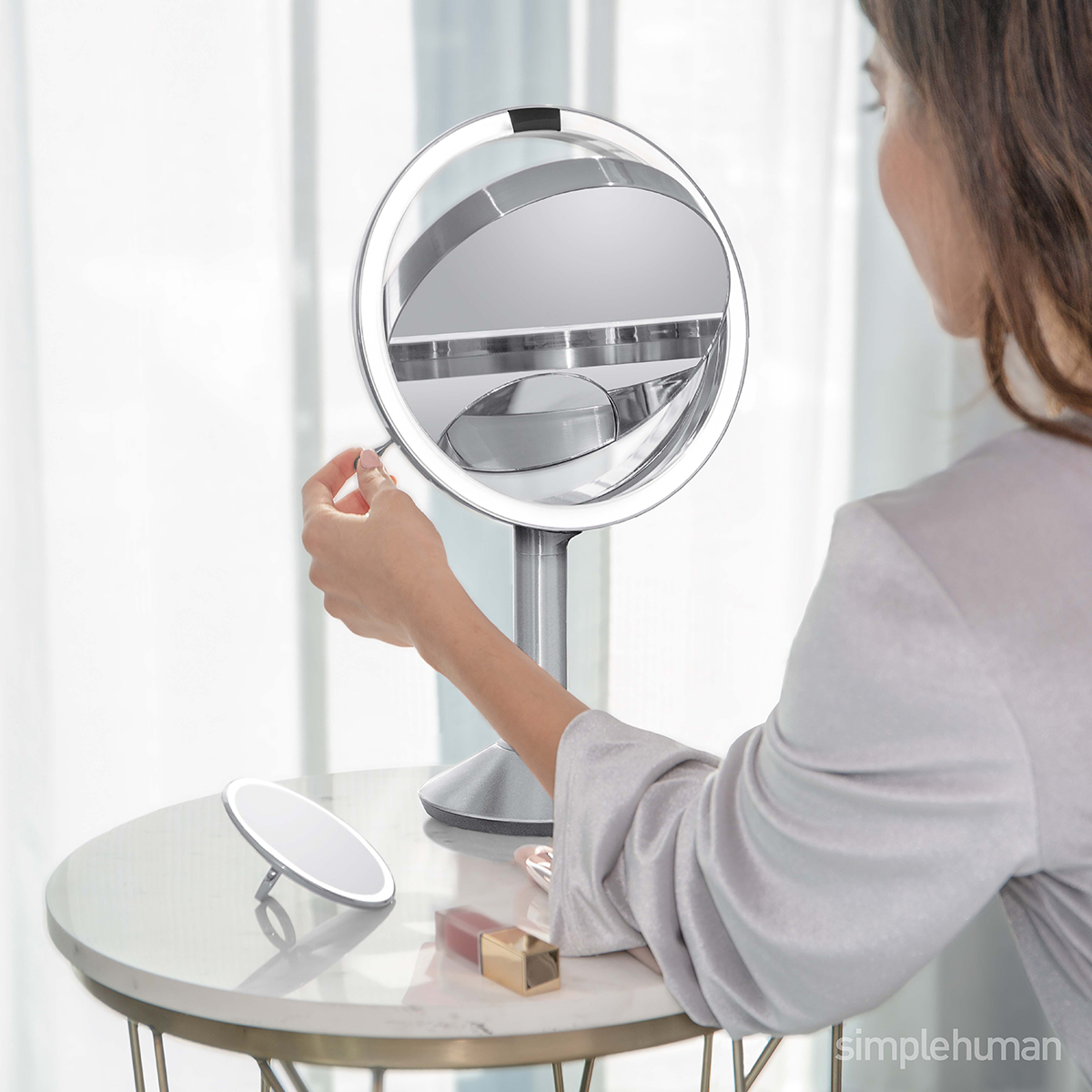 【新品・未使用】 simplehuman センサー　ミラー　トリオ センサーミラートリオ | simplehuman 公式サイト