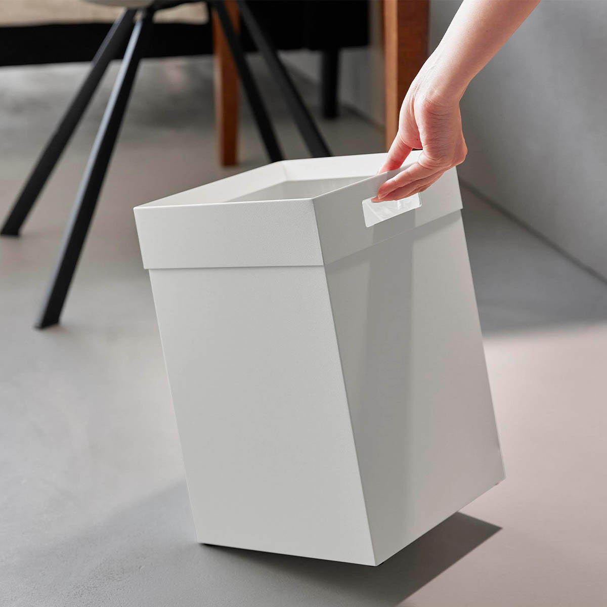⑭数量限定品【タワーバスターカタカムナガルドラボーク】 tower ｜ トラッシュカン タワー 角型 14L ｜ 山崎実業