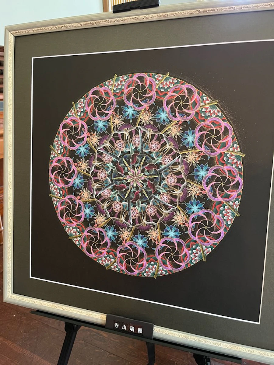 点描曼荼羅画作品展 Cosmos