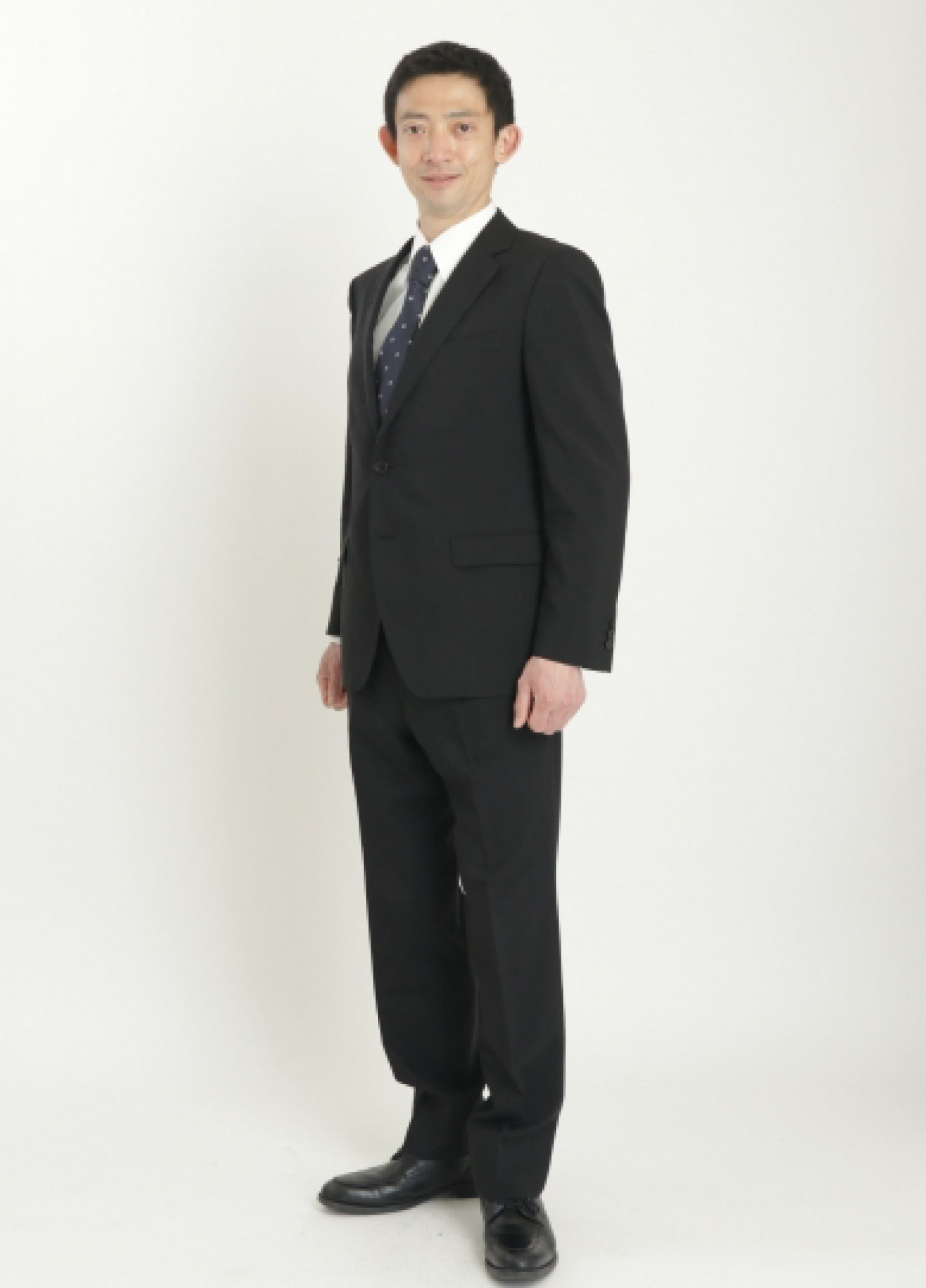 <p>高校時代にゴルフ部に所属し、運動能力は高く、乗馬や殺陣も得意とする。<br><br>また、実家が飲食店経営をしているため、食品管理免許も取得しており、板前役はかなりの腕前を披露できる。この特徴ある顔立ちで、様々な役柄をこなしている。</p>