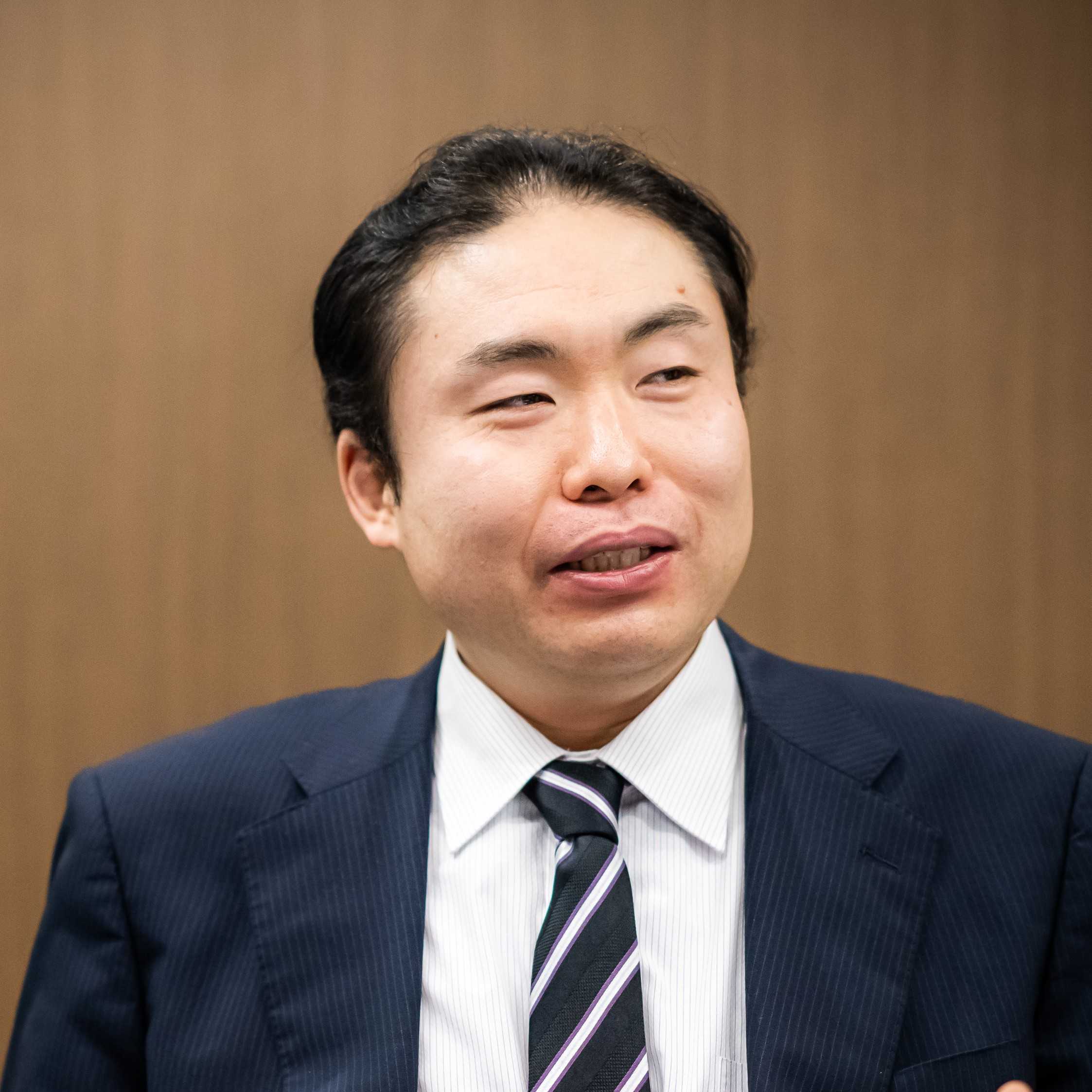 内山さん