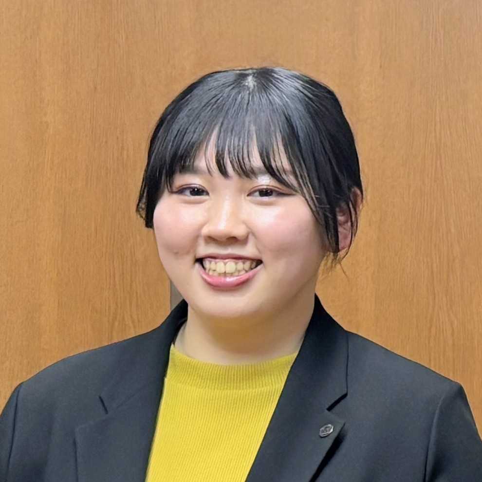 初元さん