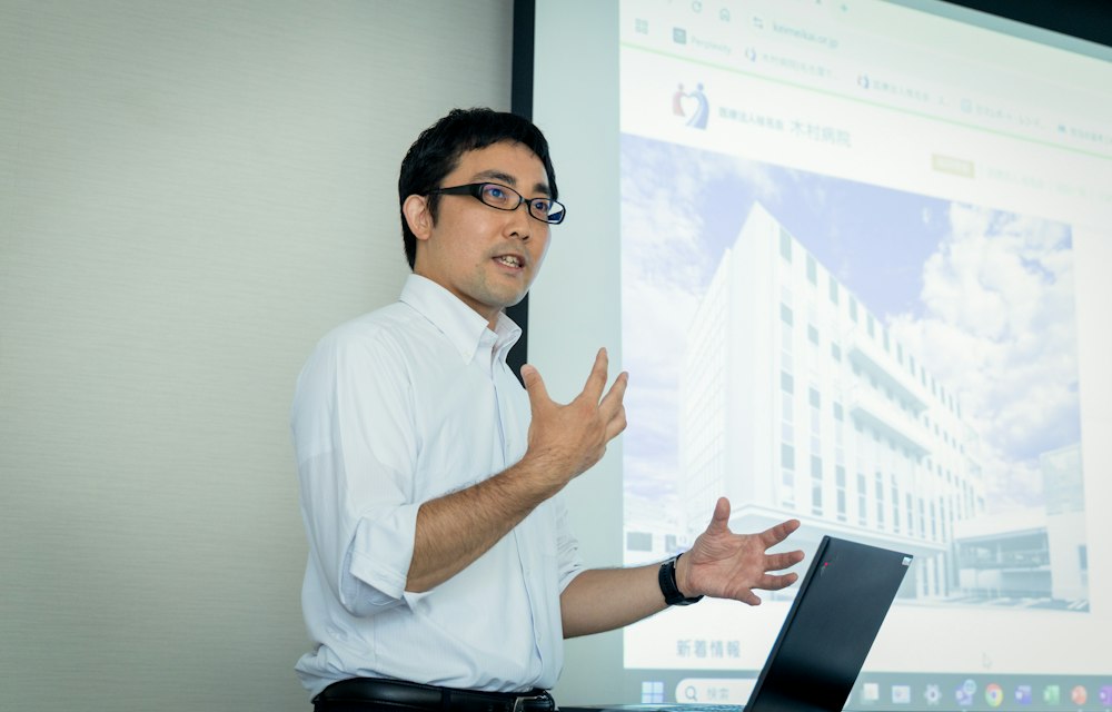 理学療法士から事務長へ。現場を知るからこそできることがある。