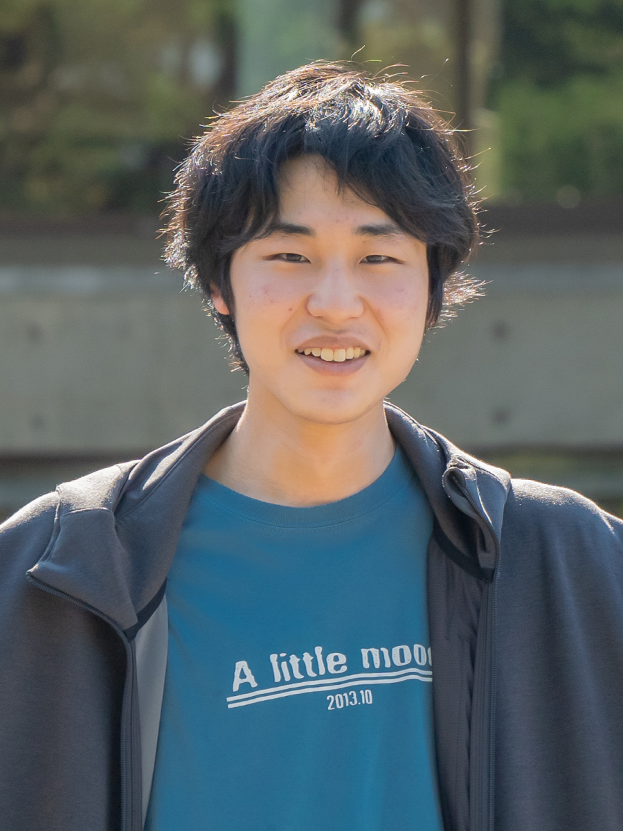 谷内上 駿介の写真