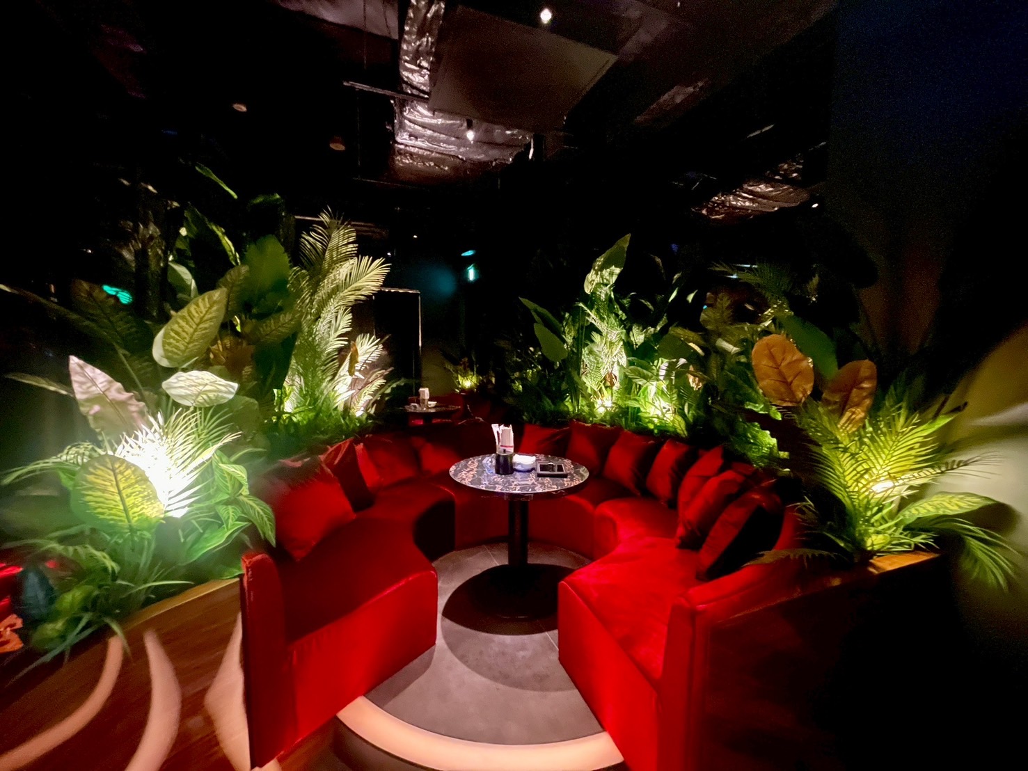 ORIENTAL LOUNGE 大分の求人画像