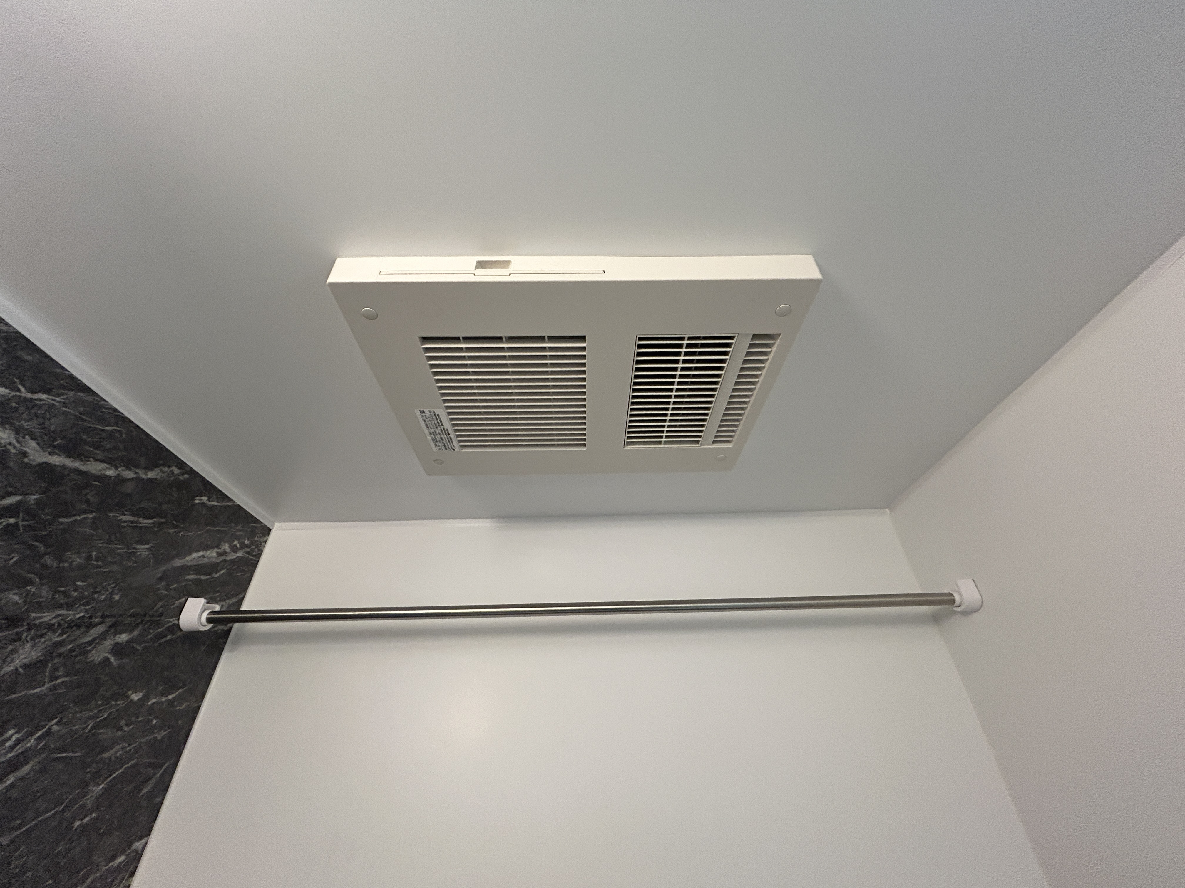 浴室換気乾燥機