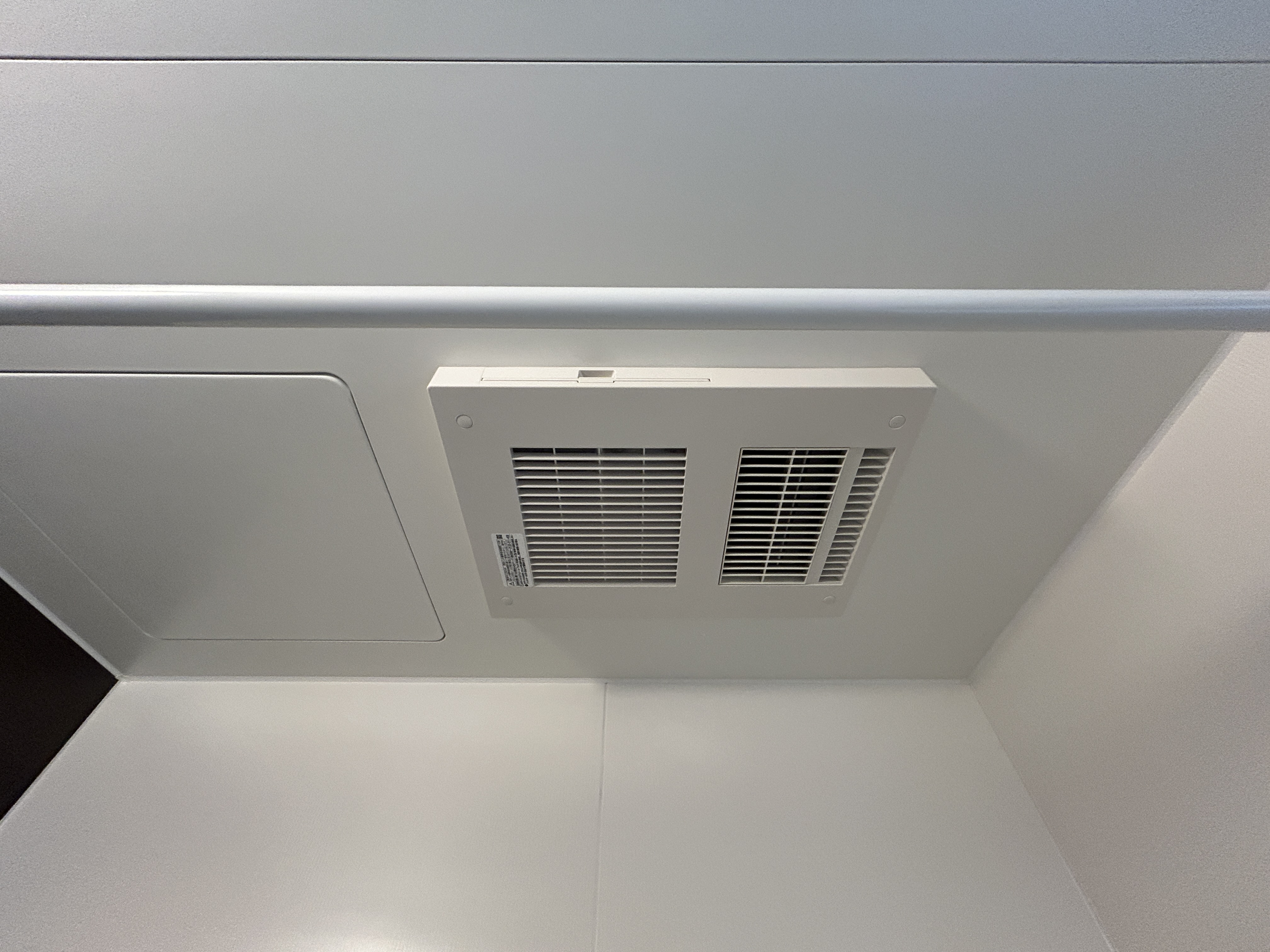 浴室換気乾燥機