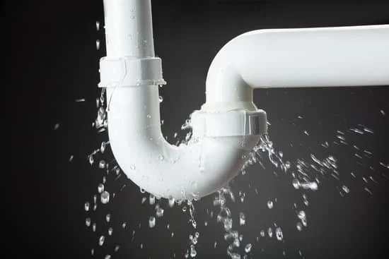 賃貸で水漏れしたら最初にやること（結論：止水→安全確保→記録→連絡）