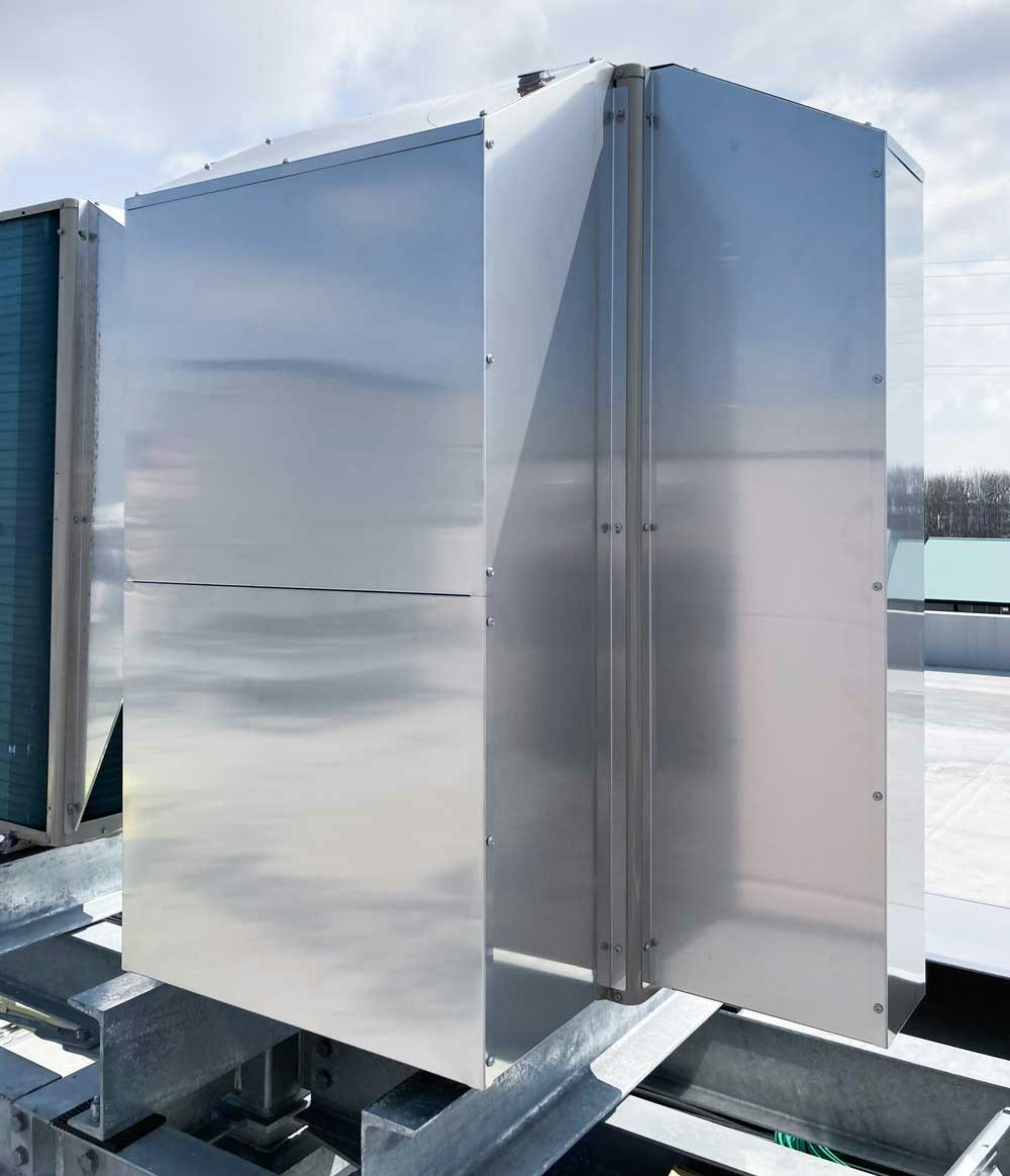 スゴ暖ZEAS用 SUS製特注深型防雪フード 背面