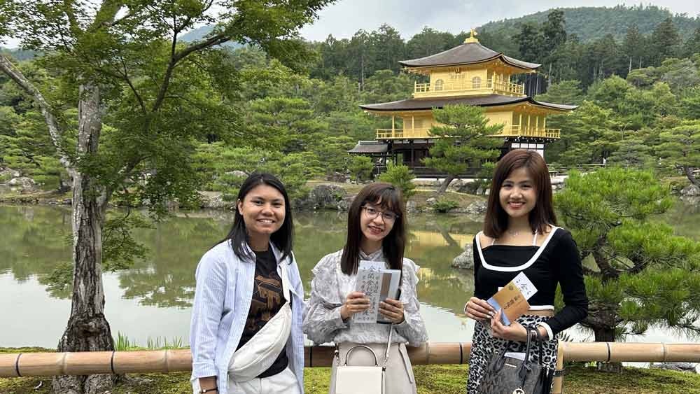 金閣寺