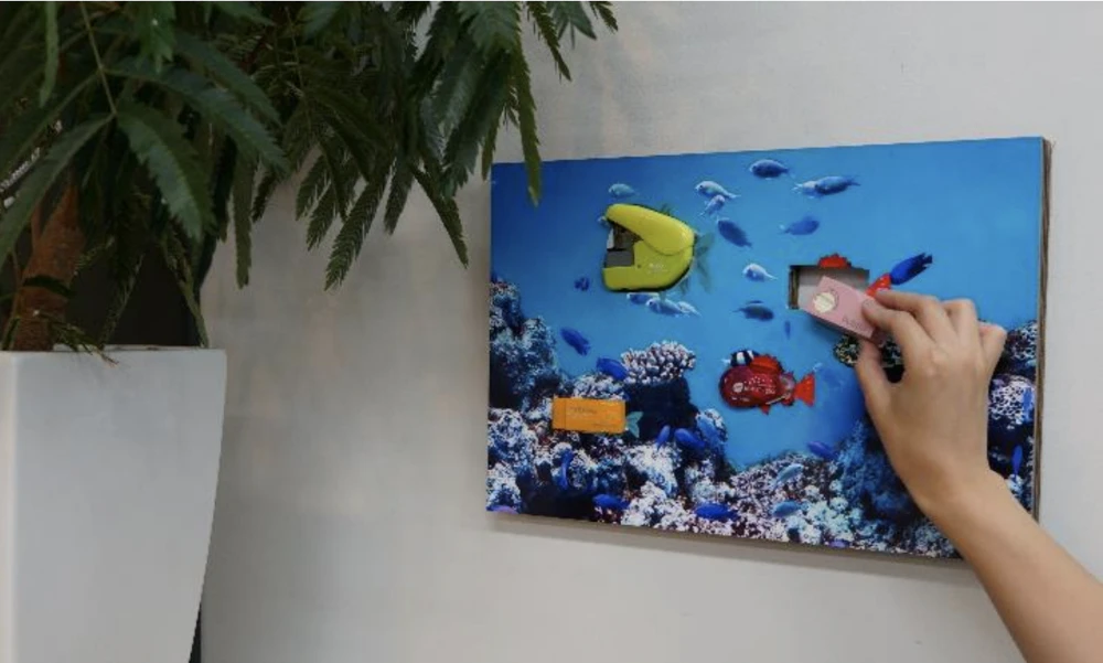 StorageCanvas : 日用品をはめ込むことでコラージュアートになる収納手法の提案とその設計手法 の研究画像