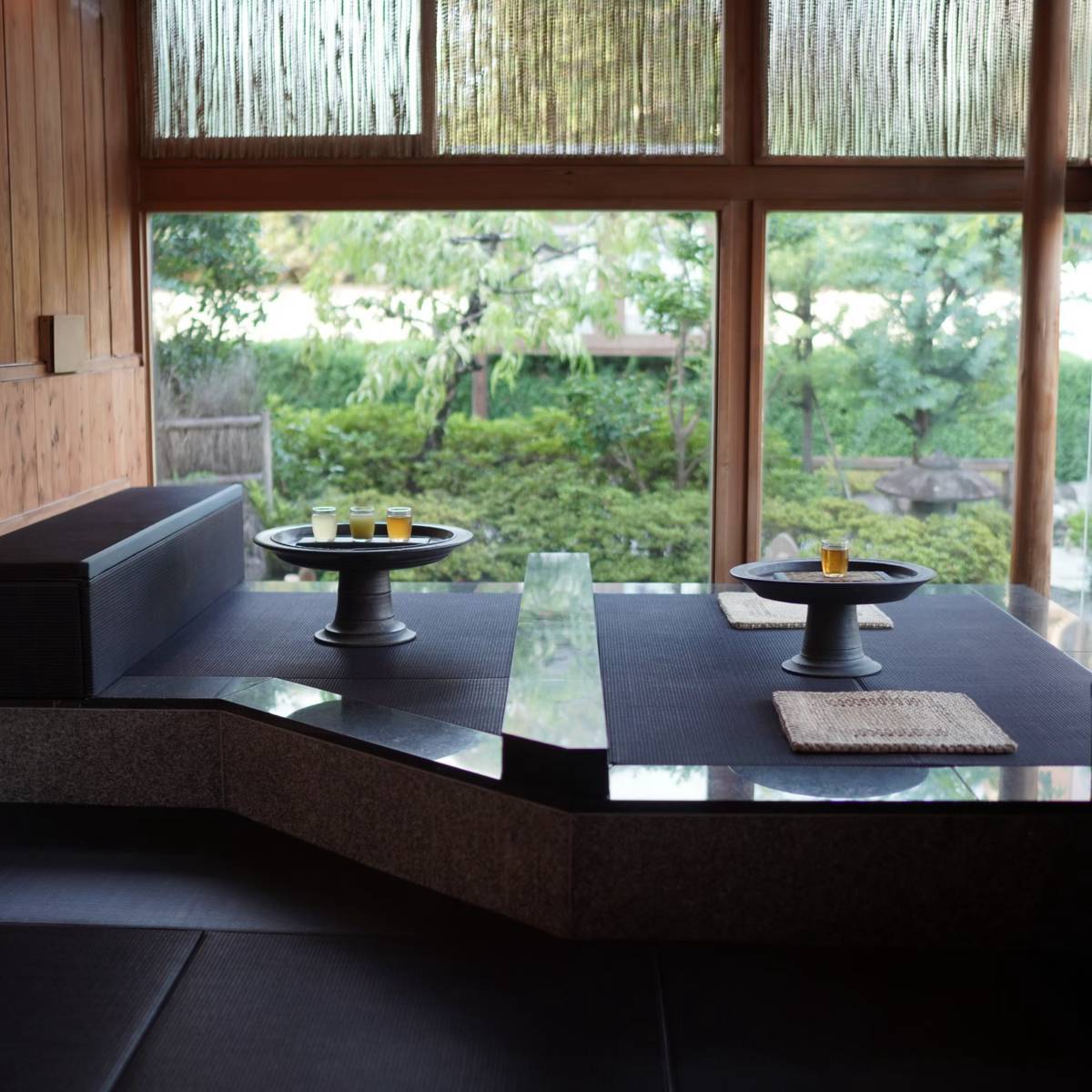 (※1)イグサと畳文化の奥深さを知る体験型のショールーム兼ショップ「藺草茶寮」を群馬県桐生市にて運営。