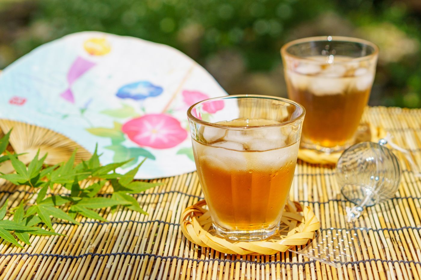 毎日の水分補給は水や麦茶などが基本
