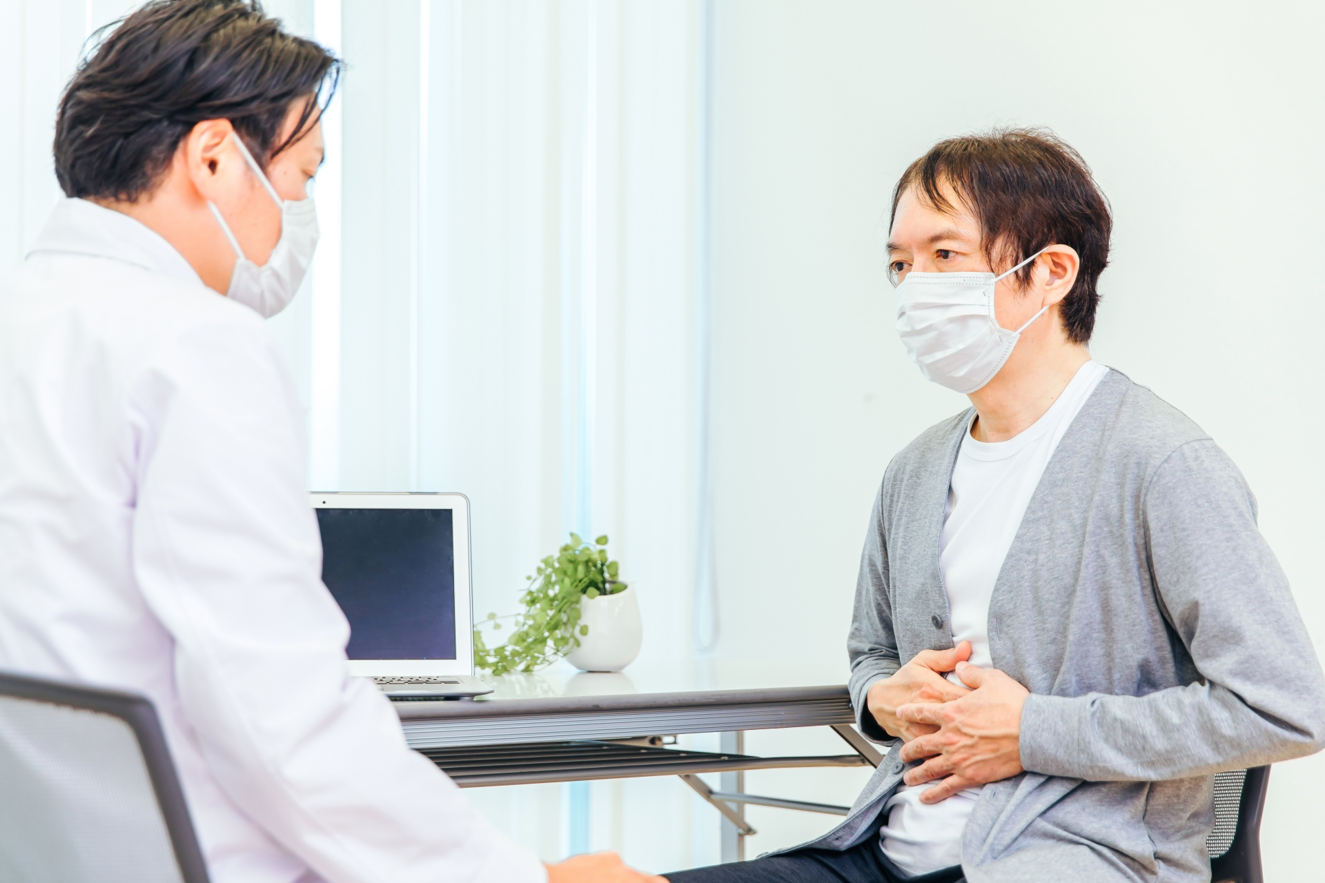 病院に行くべき腹痛の特徴