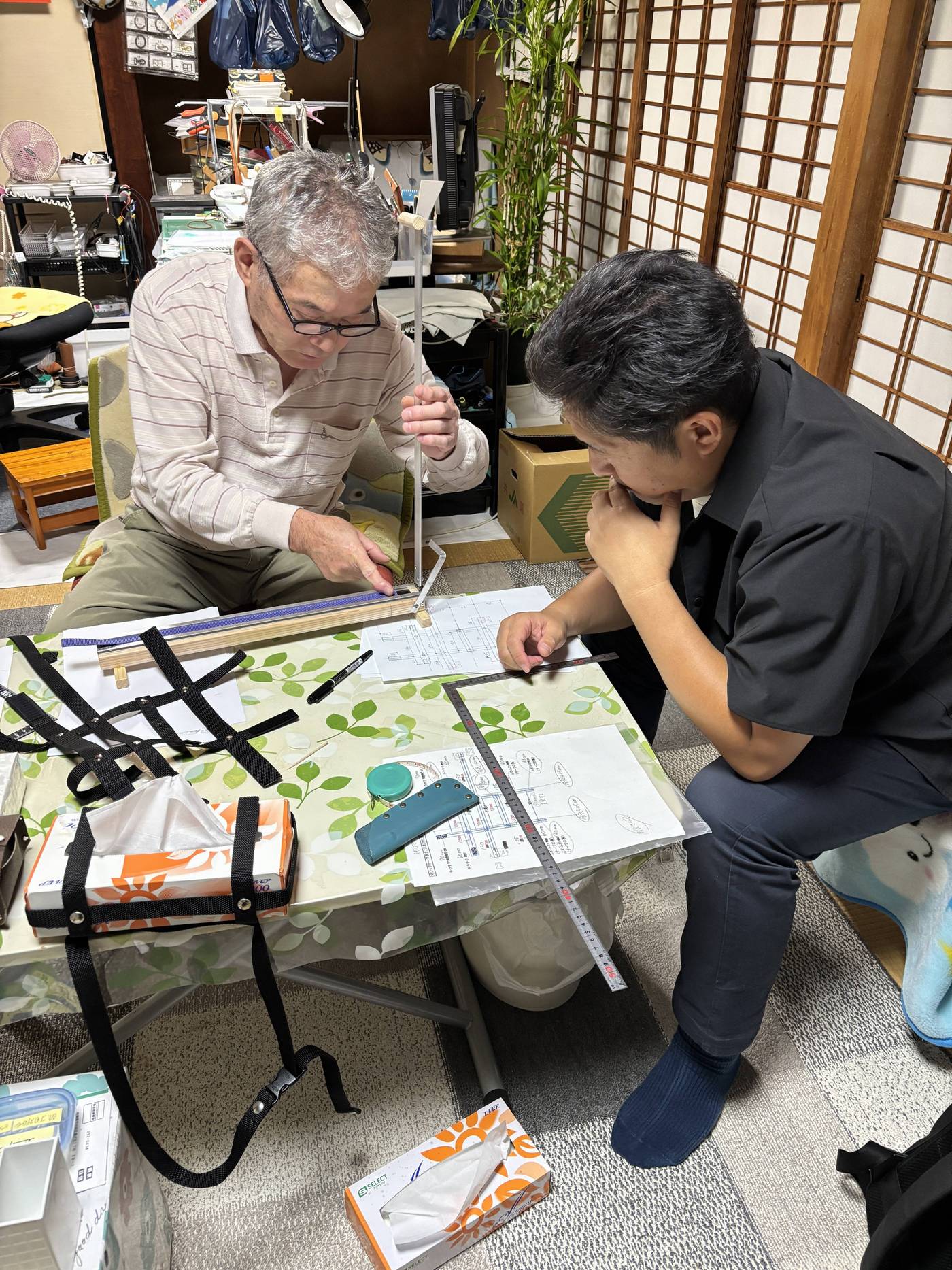 製作道具から手作りです