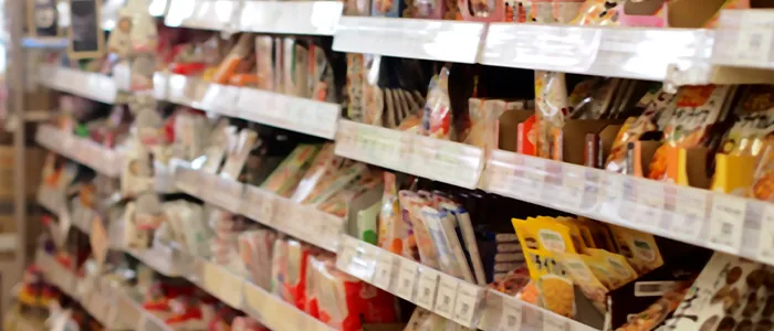 お店の食品売場