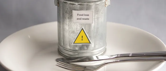 深刻なフードロスのイメージ