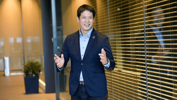 着信時、Sansanのデータにひも付いて相手の名前が表示されるのが便利です/早瀨大喜様
