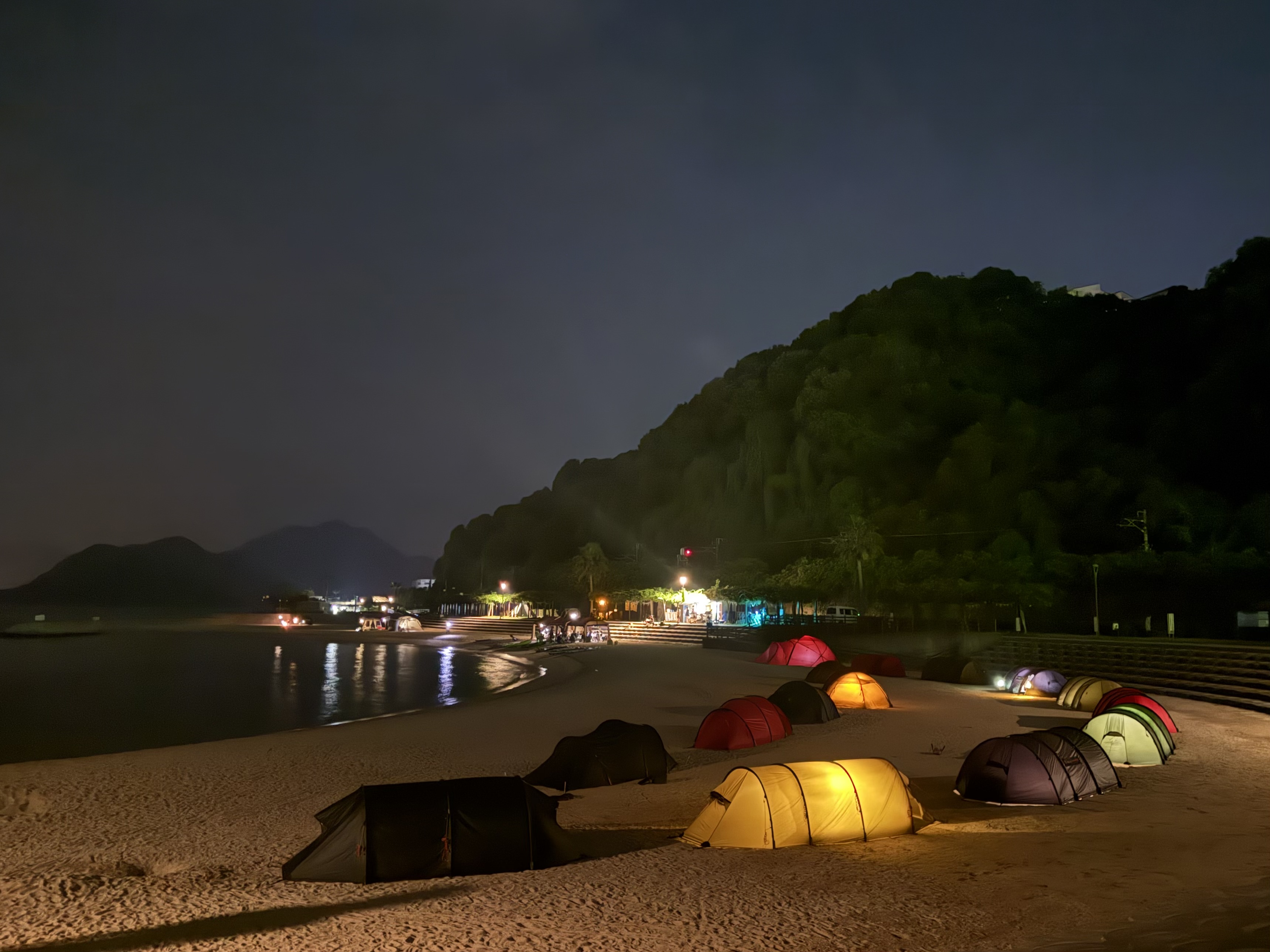 SUNAMI BEACH CAMP